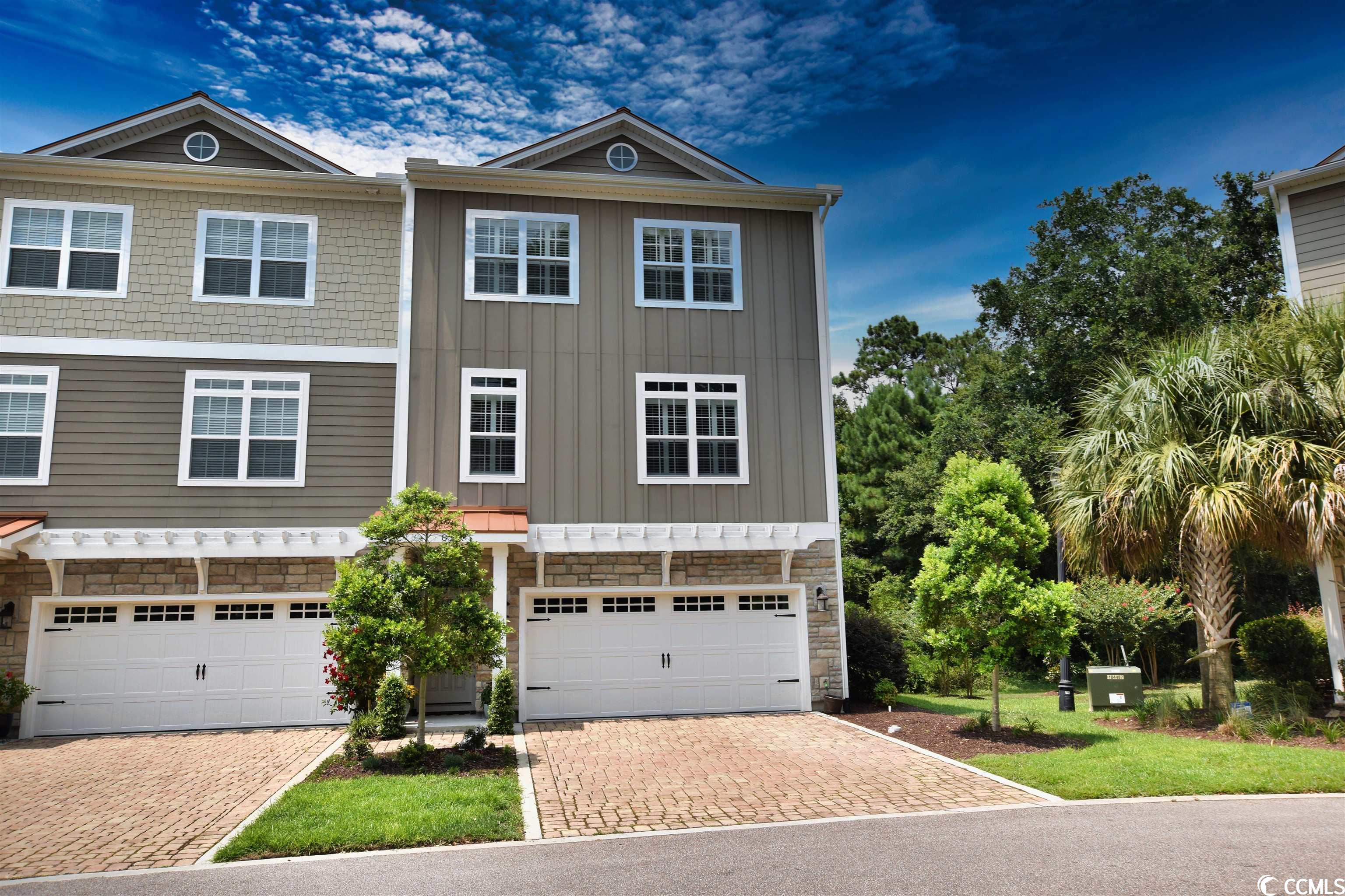 82 Oyster Bay Dr. UNIT #301 Murrells Inlet, SC 29576