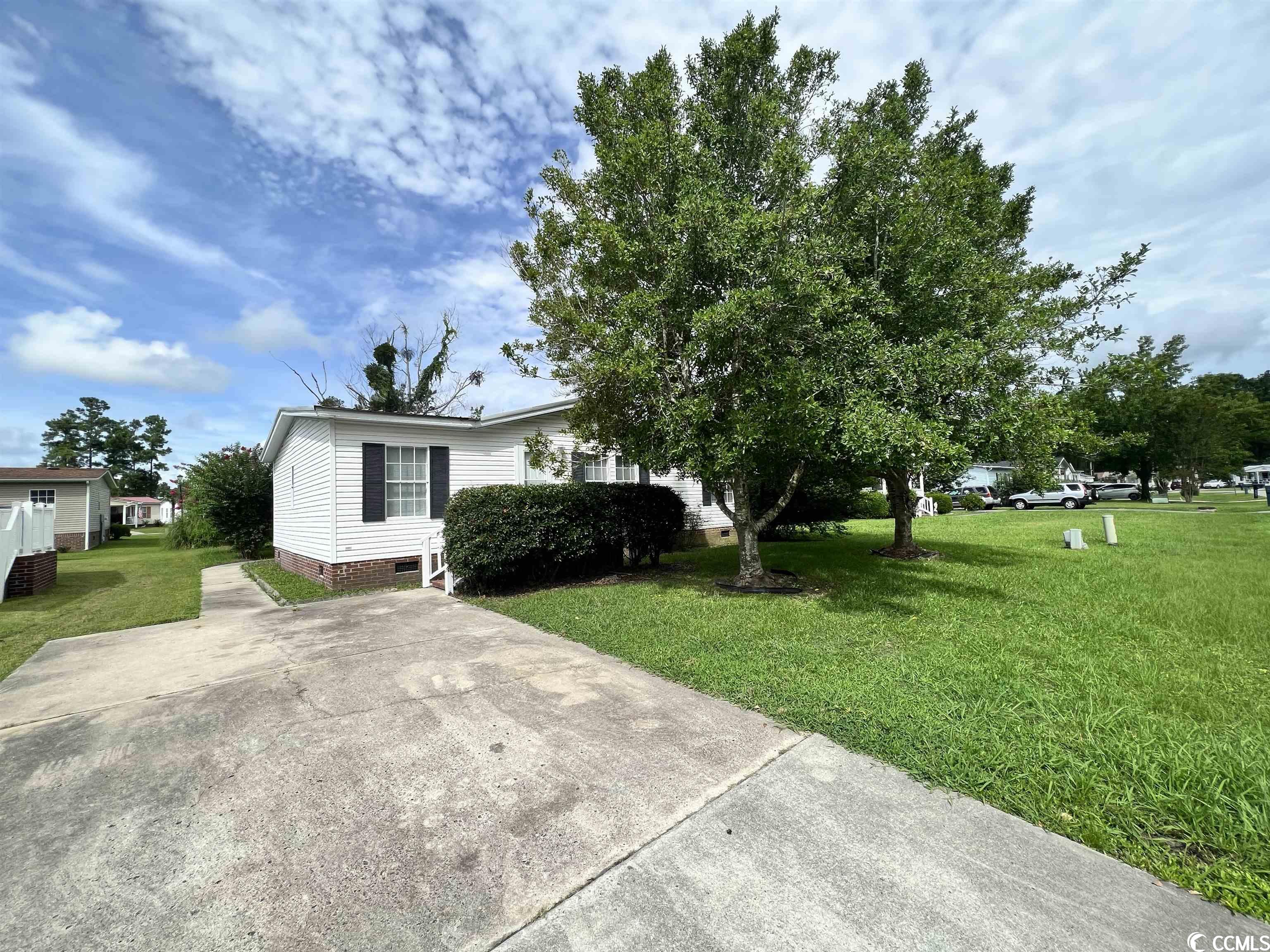 must see 3bed/2bath manufactured home with land included at captains choice in little river.  situated in a friendly neighborhood, this home offers easy access to the best of little river, including nearby beaches, seacoast medical center, golf courses, shopping centers, and dining establishments. ideal investment property to add to your portfolio.