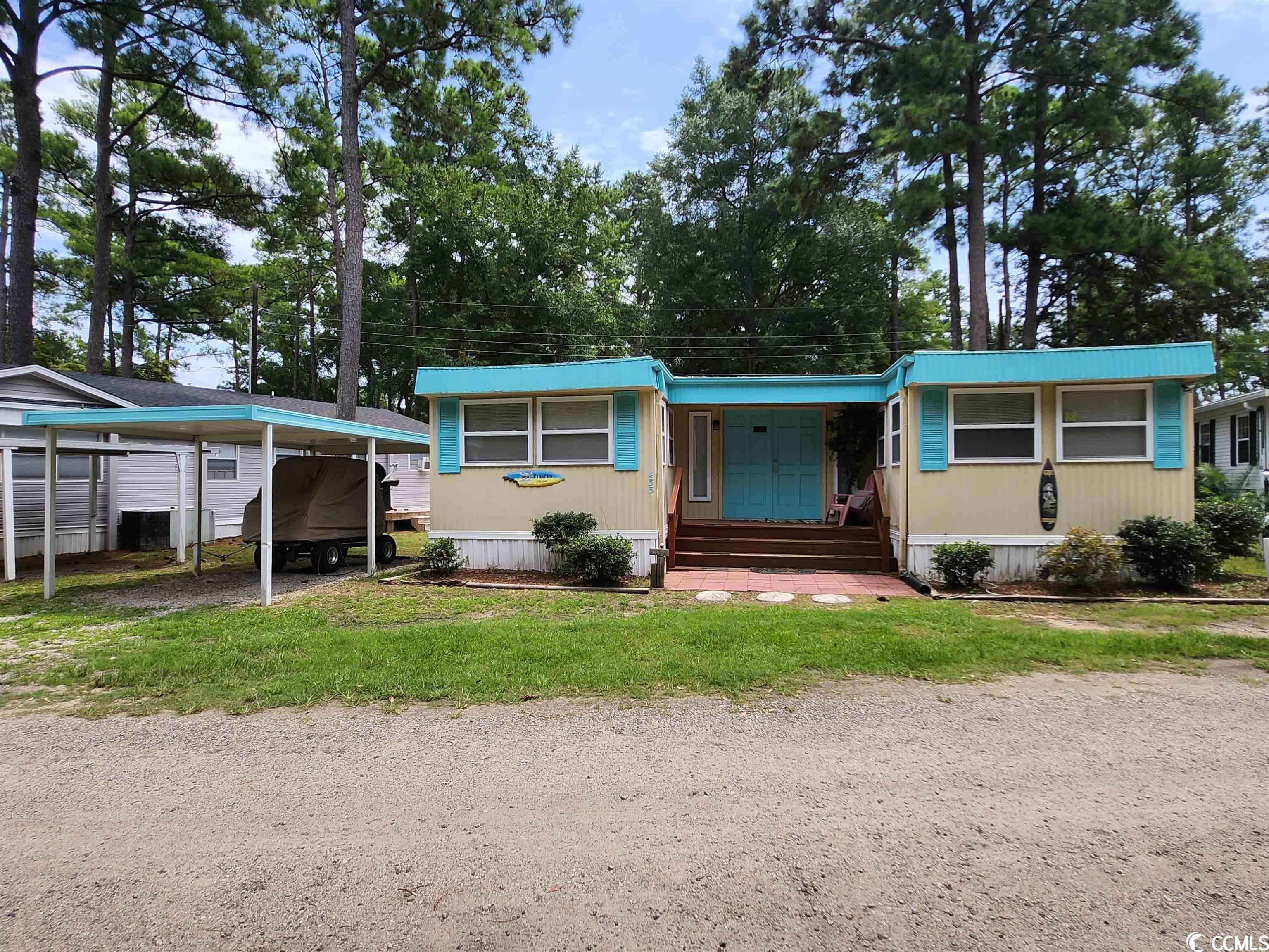433 East Bank Dr. Garden City, SC 29576