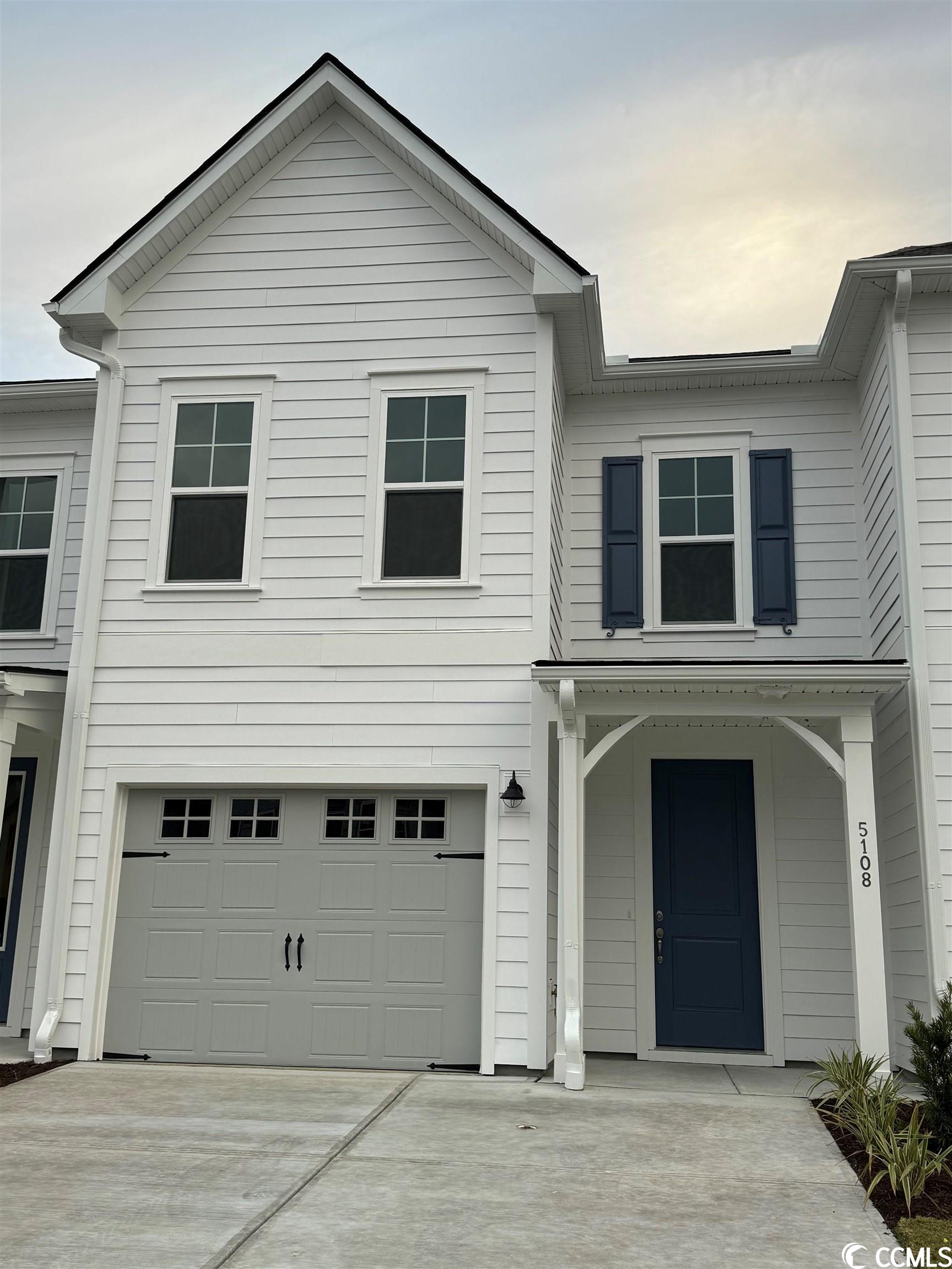 new construction ~ awesome 4br/3.5ba 3 story, 2,102 htd sqft townhome w/ 1 car garage, screened porch & back patio for grilling. the townes at barefoot located in front of barefoots' own putter's pub & driving range! this spacious townhome features first floor with foyer, 1/2 bath, open kitchen/dining/great room with 9 ft ceilings, upgraded cabinets & quartz countertops, upgraded stainless steel kitchenaid appliances (fridge not included), stainless steel under mount sink w/ moen chateau chrome faucet, garbage disposal & surface mount led lighting in kitchen, shaw restoration laminate in foyer, kitchen, dining, great room & 2nd floor hallway, ceramic tile in laundry & baths, engineered marble countertops & elongated water saver toilets in baths, shaw stain resistant carpet in bedrooms, 2nd floor boasts the owner's suite with walk-in closet, en suite bath with double sink & 5' tile walk-in shower, laundry room, 2nd full bath with kohler sterling fiberglass tub/shower combo & 2 additional bedrooms and the 3rd floor finishes off this amazing townhome with it's own private 13'.5" x 13'.7" bedroom and full bath! this great townhome also includes screens on all windows, schlage deadbolts on all exterior doors & pull down attic stairs! on top of all this, the townes at barefoot owners get to enjoy barefoot resort's awesome amenities which are 2nd to none & include 4 championship golf courses with 2 multi-million dollar clubhouses, an awesome driving range with adjacent bar & grill, greg norman golf academy, a private beach cabana (newly renovated) with seasonal shuttle service, a 15,000sq ft saltwater pool on the marina, restaurants, a market, walking trails, private pools for each community and so much more! barefoot resort is located adjacent to barefoot landing, is close to the beach w/ the beautiful atlantic ocean & 60 miles of white sand and all of the shopping, dining, entertainment, golf, area attractions and all that the beach has to offer! whether your primary residence, an investment, or your vacation get-a-way, don't miss ~ come live the dream!