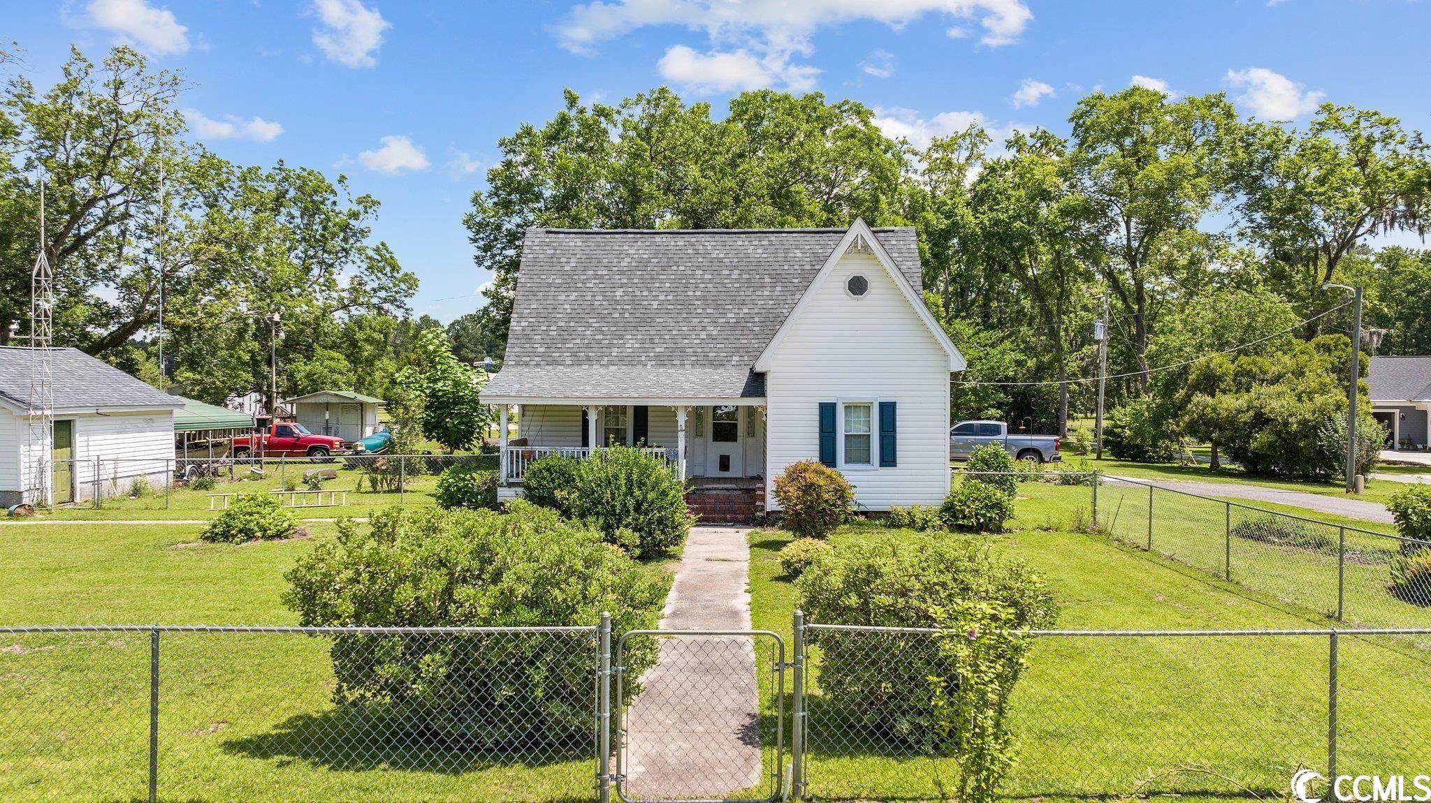this 3bd 1ba located on old reaves ferry rd is a quaint 1913 single family home is in very good condition with a new roof replaced in 2022 and new hvac replaced in 2022 as well.  updated kitchen as well as plenty of yard and storage space on the property.  acreage is currently tbd, it's contingent on a subdivision from the manufactured property as well on the land.  book your showing today!