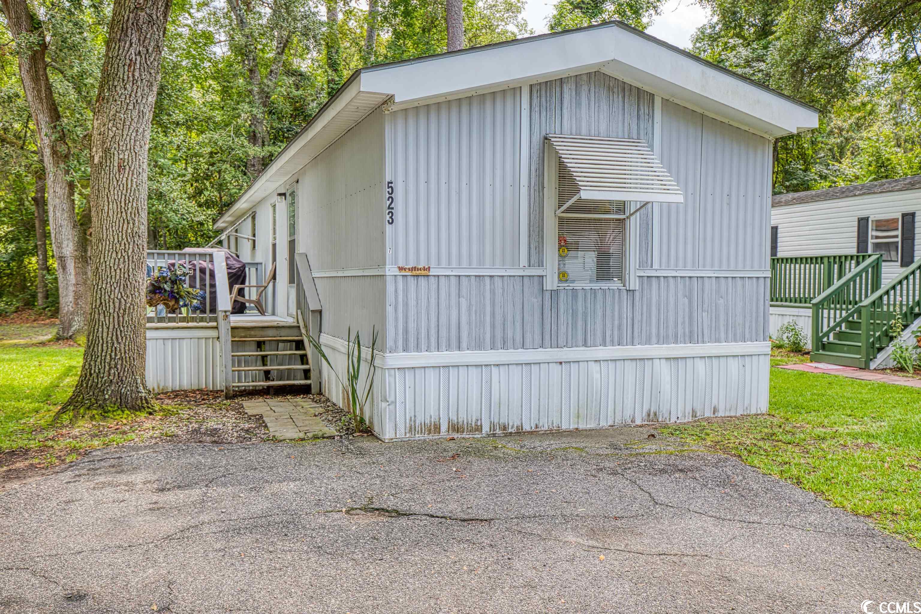 mobile home only for sale.  this 1992 2 bedroom, 2 bathroom property is very well taken care of.    call to set up your showing today!      all information is deemed reliable but not guaranteed. buyer responsible for verification.