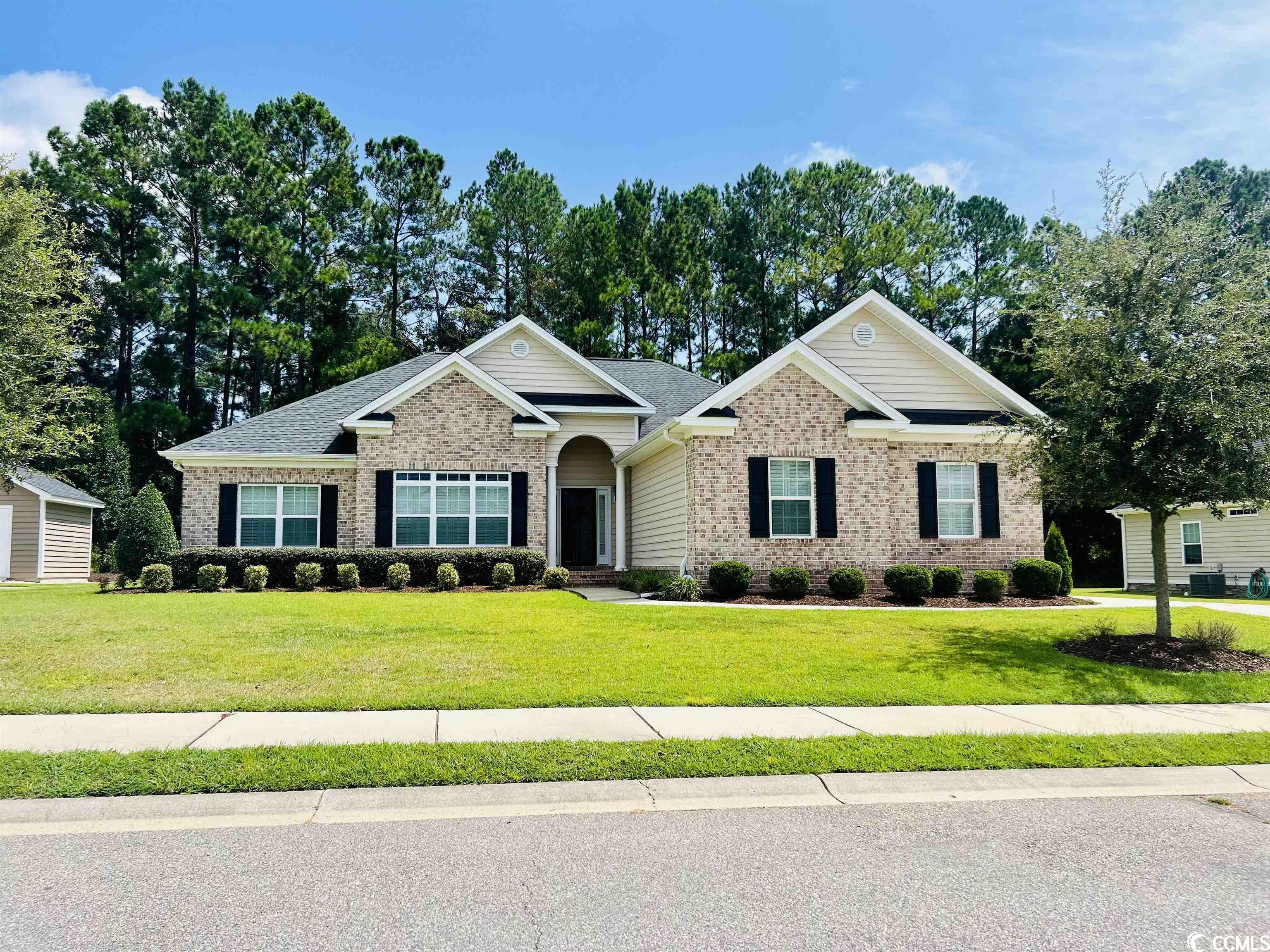 4084 Ridgewood Dr. Conway, SC 29526