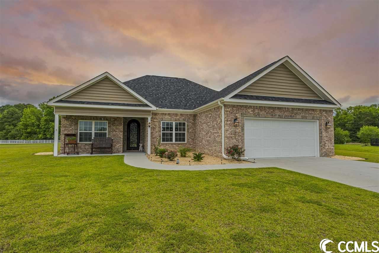 272 Vineyard Lake Circle Conway, SC 29527