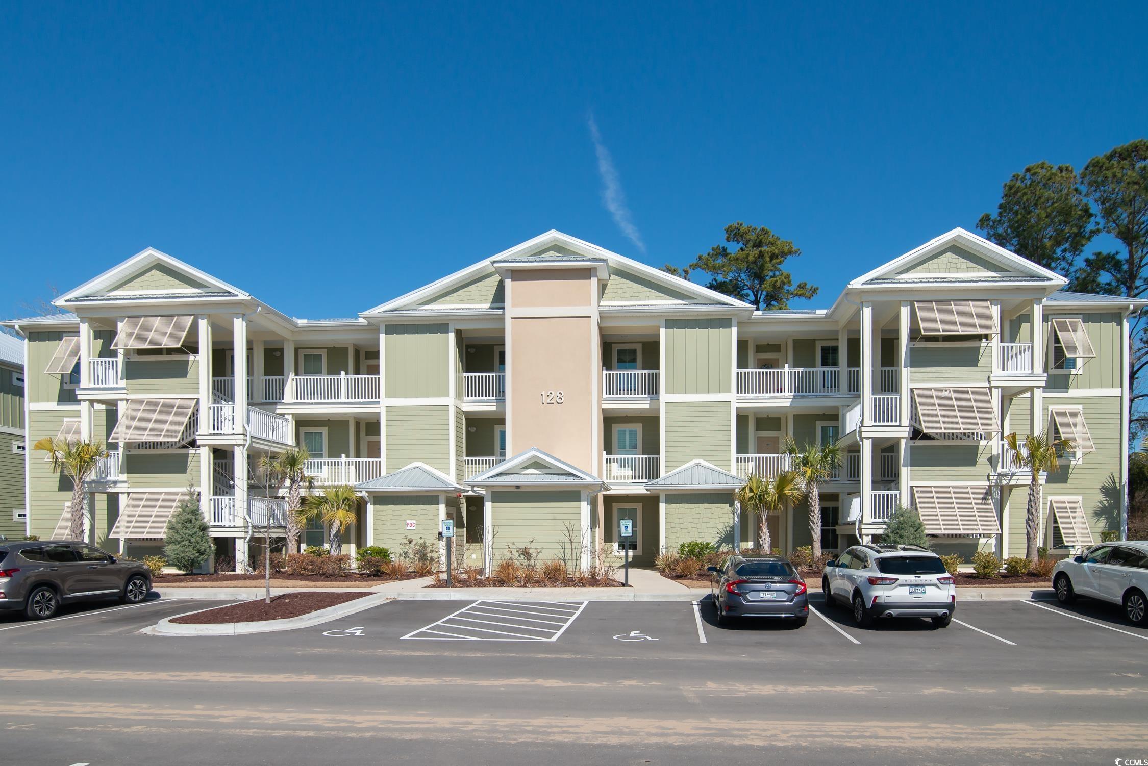 located in the heart of pawleys/litchfield, this condo offers easy and convenient access to coastal lifestyle living.  great opportunity to have your own place at the beach.  permanent residence, second home or rental.  elevators and a pool, hardwood floors, granite countertops, and a screened porch are a few of the details.  conveniently located near excellent shopping and dining, you are also only a short drive to the beach, the river, golf courses and marinas.  this unit offers all that you are hoping for in a sc beach community and includes stainless steel appliances, granite countertops in kitchen and baths.  laundry room cabinets and crown molding in main living areas.