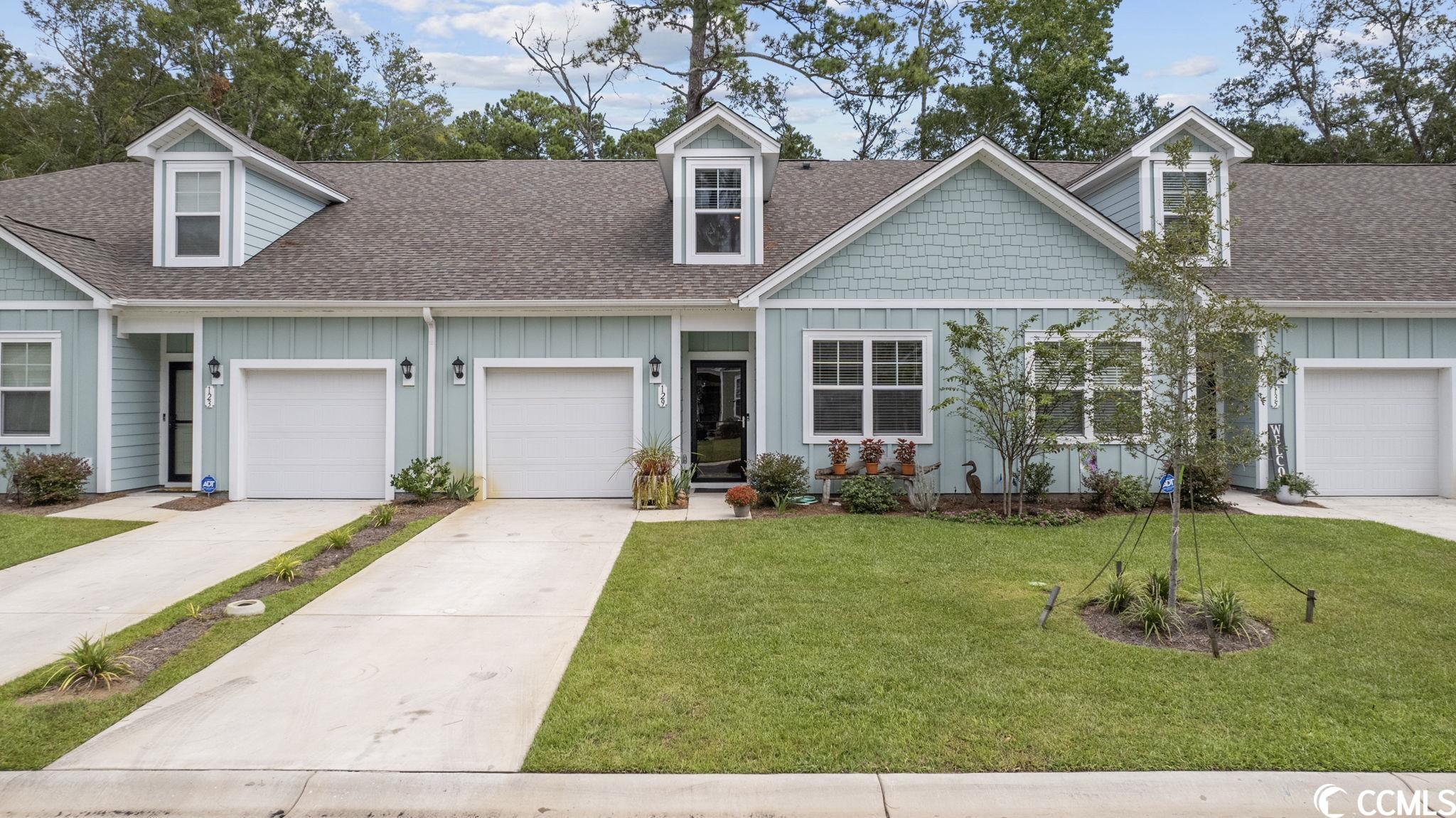 129 Vineyard Place Pawleys Island, SC 29585