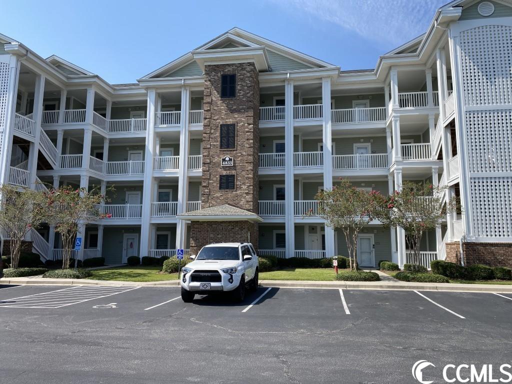 beautiful fully furnished condo with a great view of the lake and pool.  everything is in place - just bring your toothbrush and food and you're all seat.  2 bedroom and two full baths, full kitchen, washer and dryer, building elevator, patio with table and chairs, beds, tv's, chest of drawers, ceiling fans are all included.  close to the beach, sams club, dozens of golf courses and all things myrtle beach.  it even has a coffee pot!