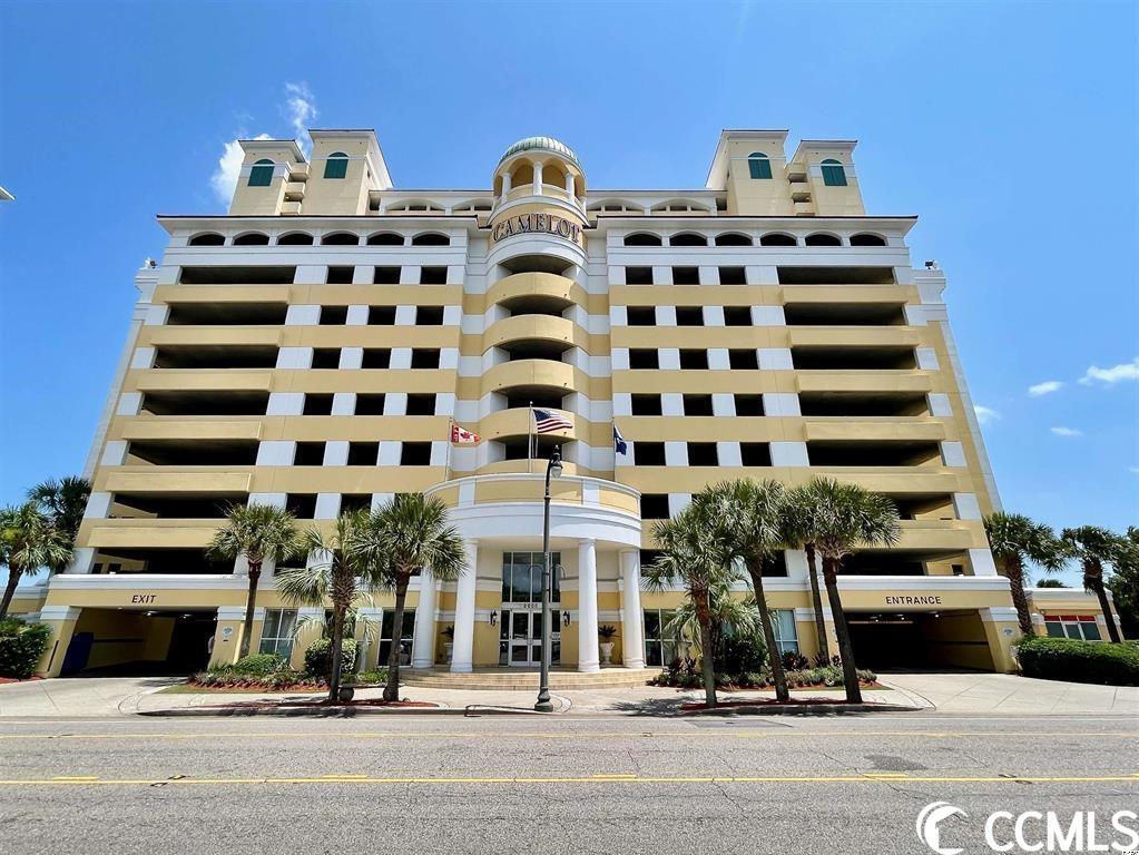 lovely 1 bedroom ocean front in camelot by the sea.  quiet and serene this unit on the 18th floor has new sofa bed and chair to be delivered and included. nice upgraded in kitchen.  tile flooring throughout.  perfect for second home and vacation rental.