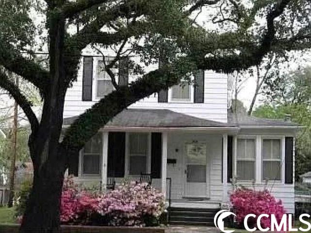 this beautiful home is located right in the heart of the historic district of georgetown on cannon street.  just steps away from winyah indigo society hall and a short walk to the wonderful restaurants and shops downtown.      home is occupied by tenant but will be vacant after december 1, 2023.