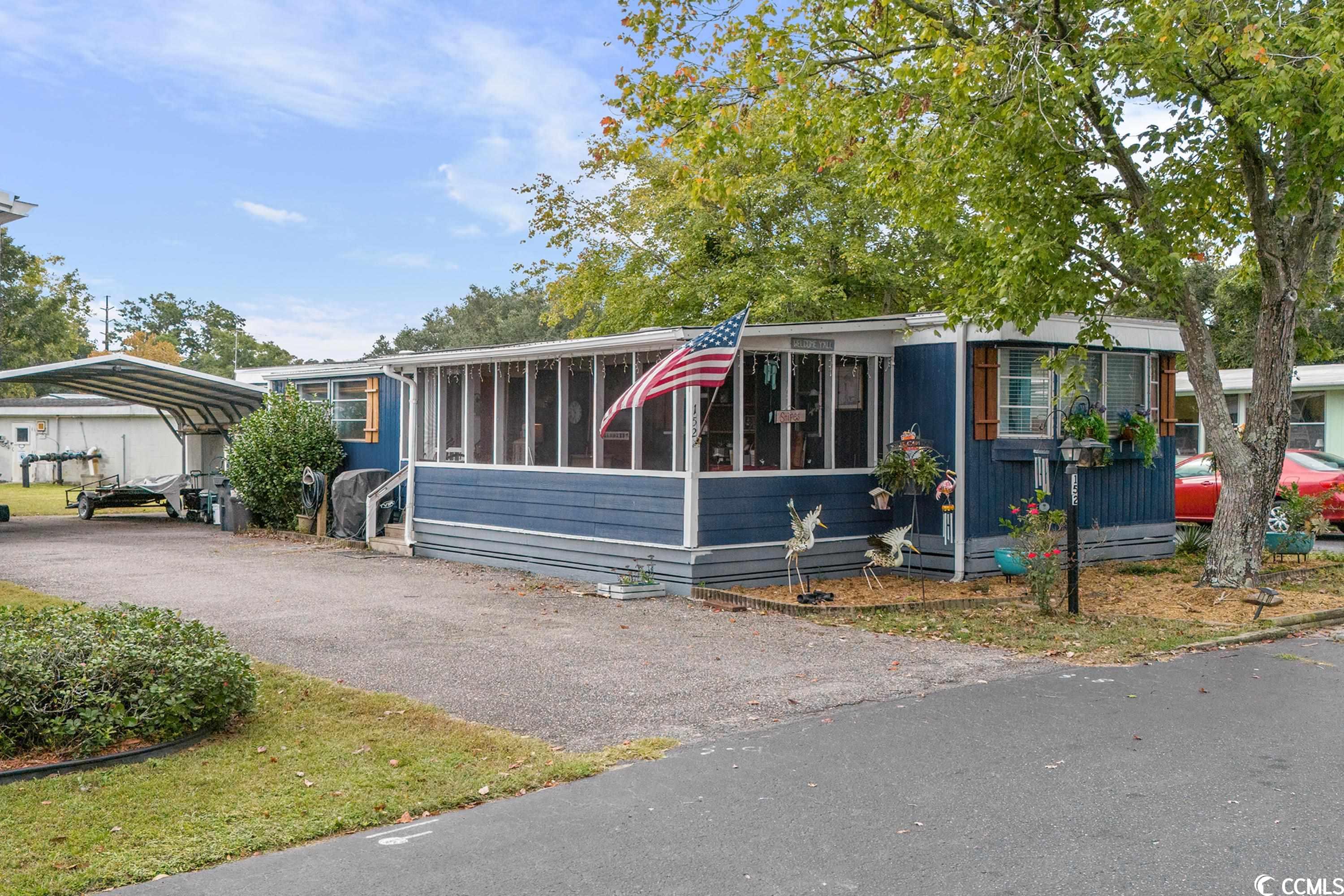 discover the perfect 55+ haven in murrells inlet, a coveted coastal community. this charming home features an updated kitchen with butcher block countertops and a serene screened porch for relaxation. join the vibrant 55+ lifestyle with a clubhouse, pool, and a calendar full of engaging activities. enjoy easy access to murrells inlet's cultural scene and beautiful beaches. embrace the best of both worlds in this desirable neighborhood.