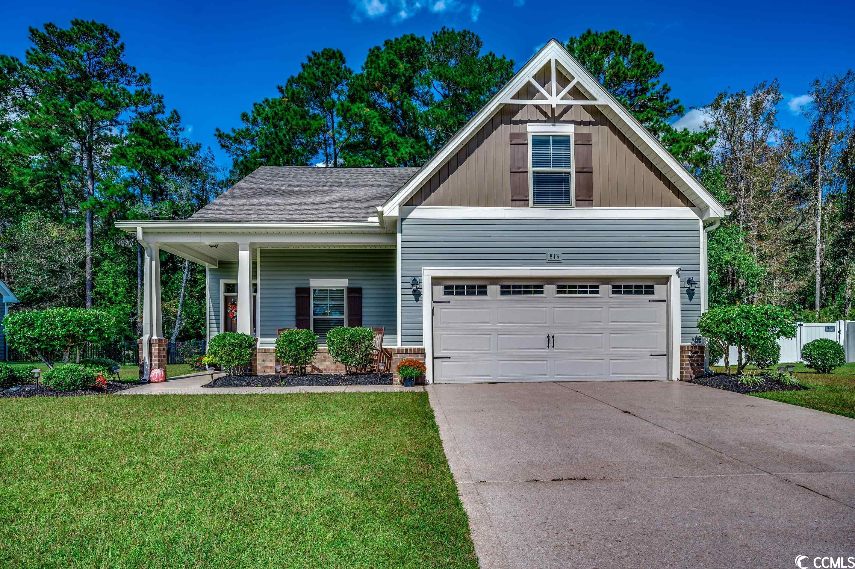 beautiful move-in-ready 4 bed 3 bath story home! (3 bedrooms 2 full baths on the 1st floor and 1 bedroom and full bath on 2nd level)  this home has been meticulously maintained  and is loaded with upgrades.   vaulted ceiling in the living room, stainless steel appliances, beautiful back splash, granite counter tops, upgraded cabinets, with a great open floor plan perfect for entertaining!  the large master bedroom has a trey ceiling, lush carpet and plenty of windows to allow for natural light shine throughout!  the adjoining master bathroom has dual sinks, plenty of counter space, shower, and a walk in closet.   there are also two other spacious bedrooms on the 1st floor!  the bonus room is perfect as a 4th bedroom with a full bathroom!!   enjoy your mornings on your front porch watching all your friendly neighbors walk by.   an irrigation system has been installed to keep the yard looking pristine.   enjoy your favorite beverage on your back oversized screened porch with gorgeous detailed flooring.  the fenced back yard is very private with natural wooded area behind the yard.  tinker around in the 2 car garage, join the community pool for a minimal yearly fee or  purchase a membership to the shaftesbury glen golf course.  shaftesbury green is a beautiful golf community just minutes to down town conway or 25 minutes to the ocean!! schedule to see this home today!