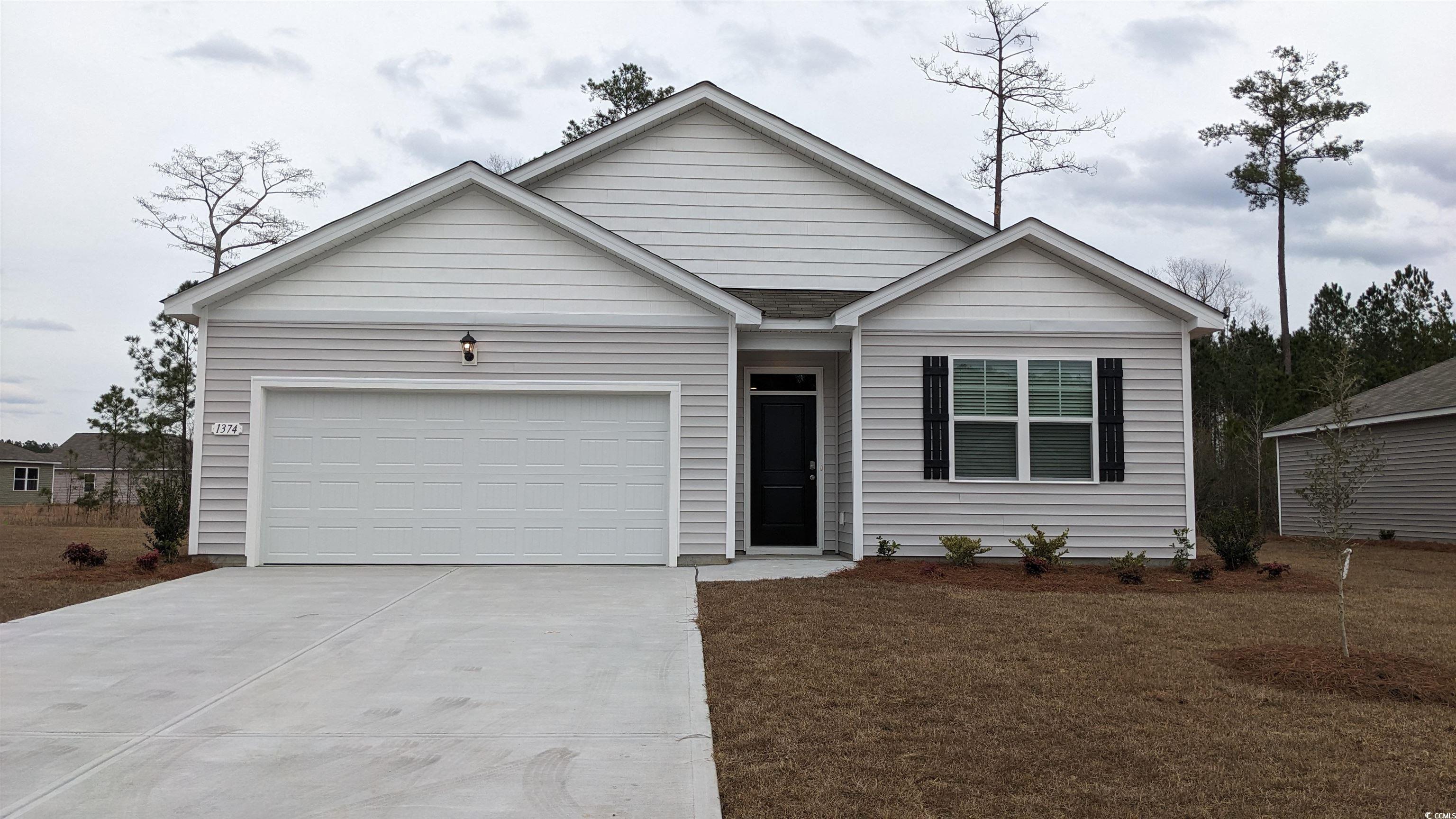 1374 Porchfield Dr. Conway, SC 29526