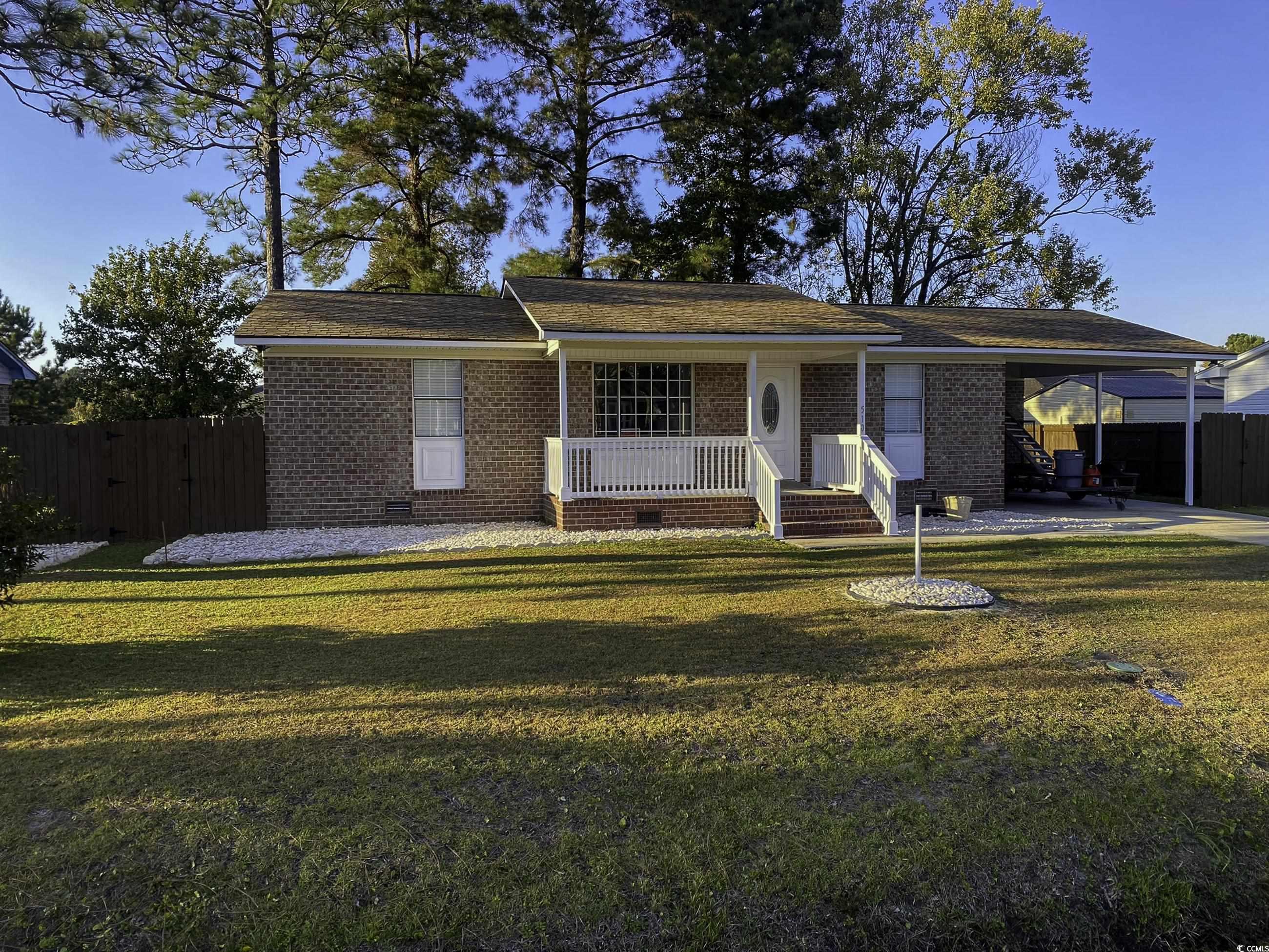 completely renovated, beautiful quaint home just seconds away from coastal university. new flooring, hvac system, all new appliances! almost every aspect of the plumbing has been replaced.