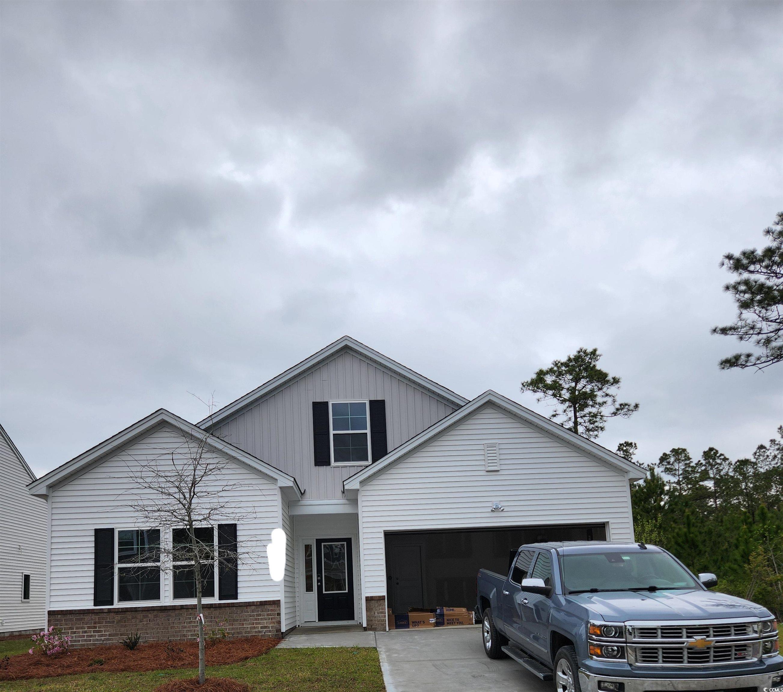 this durham floorplan will offer 4 bedrooms and 3 full bathrooms. primary room on the first level with 2 secondary bedrooms in this split floorplan. separate guest room and bathroom upstairs. stainless steel appliances, granite counter tops and covered porch!  included features: advanced framing; natural gas! gas heat; tank-less gas hot water; recessed ceiling lights in kitchen; ge appliances; kitchen granite countertops; buy with a peace of mind with mungo homes nationally recognized customer service care!  we provide customer orientations at pre-construction, pre-drywall, and pre-closing! qbw 2-10 warranty.  ask about our incentives and we qualify for usda financing!  all measurements considered accurate, but not guaranteed.  buyer to verify. pictures are of another durham floorplan.