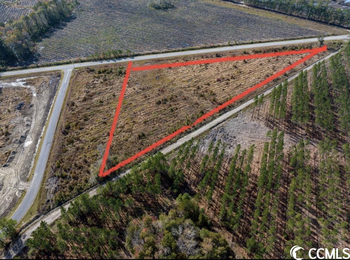 this 5 acre lot is full of possibilities whether you want a spot for a weekend getaway or a nice place to build your dream home. no hoa! this is one of 5 lots within the same area for sale. opportunity is available to buy multiple lots for more acreage. plenty of room to park boats, atvs, or to just let your kids run and play. within a fifteen minute drive to historic downtown georgetown waterfront boardwalk, wonderful dining and fun shops. if you love the water and outdoors, enjoy any of the five rivers surrounding the area, the waterway, saltwater creeks and the atlantic ocean. enjoy low country living at it's best!
