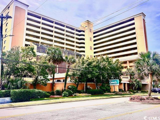 "experience coastal living at its finest in this efficient oceanfront condo in myrtle beach, south carolina! nestled along the pristine shores, this property offers a perfect blend of modern comfort and breathtaking views. immerse yourself in the tranquility of beachside living, where convenience meets luxury. don't miss the chance to make waves in your new home!"