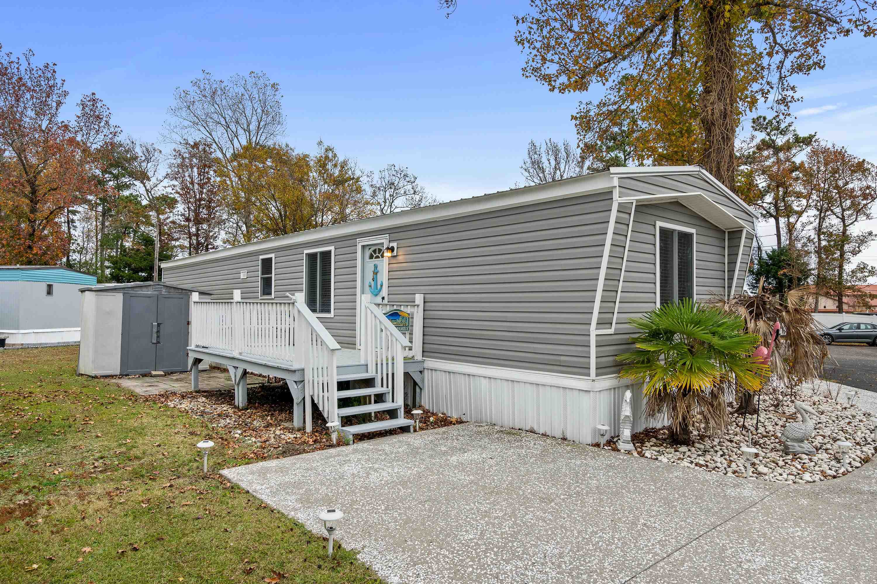 1421 Circle Dr. North Myrtle Beach, SC 29582