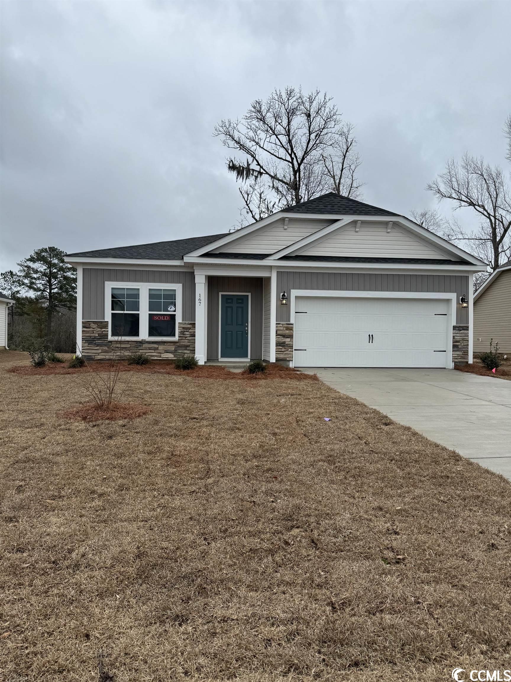 located just 4 miles from beautiful, historic downtown conway on highway 905, grissett landing is the southern lifestyle at its best. escape the hustle and bustle of the beach traffic yet be close to all the amenities that myrtle beach and north myrtle beach have to offer. the talbot ii c6 is an open ranch plan with three bedrooms and 2 baths.  pricing, features, terms & availability are subject to change prior to the sale without notice or obligation. this home does not qualify for any preferred lender incentives.  other homes in this community still qualify, contact listing rep for more details.