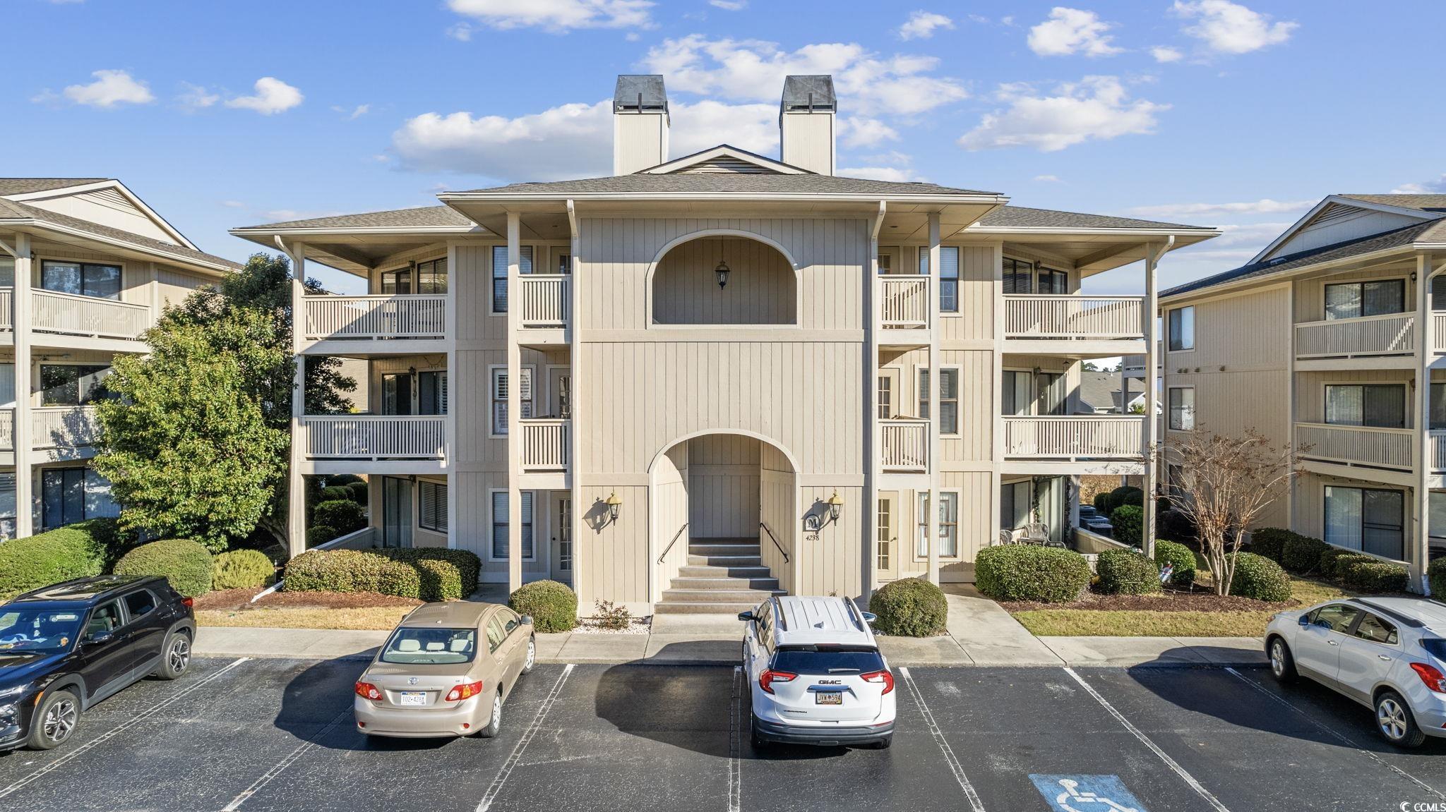 take a personal tour today!! this condo is beautiful, efficiency condo has so much to offer! located an estimated 10 minutes from the beach, shops, restaurants, golf, and entertainment that north myrtle beach, sc has to offer!