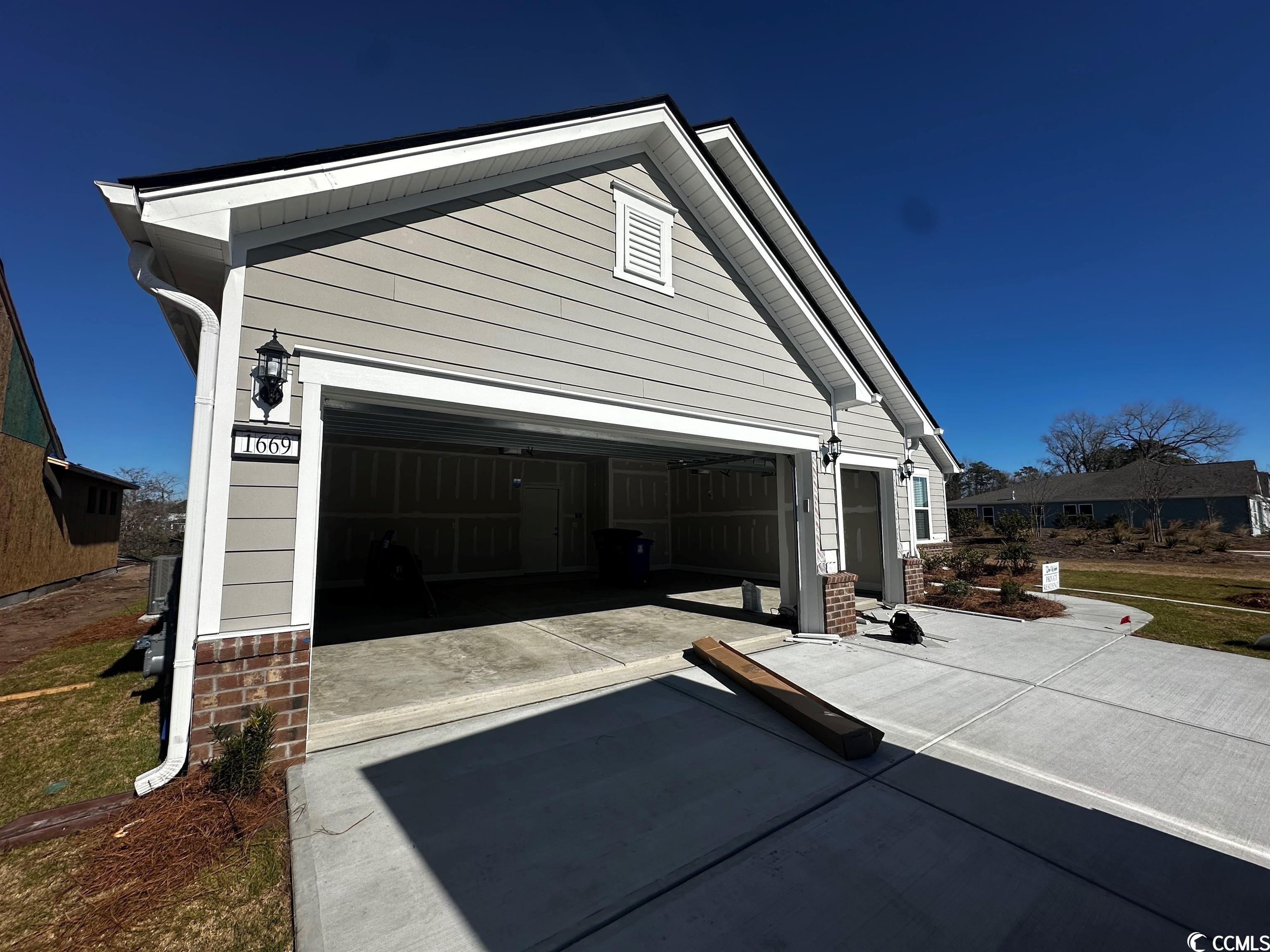 1669 Littleleaf Loop North Myrtle Beach, SC 29582