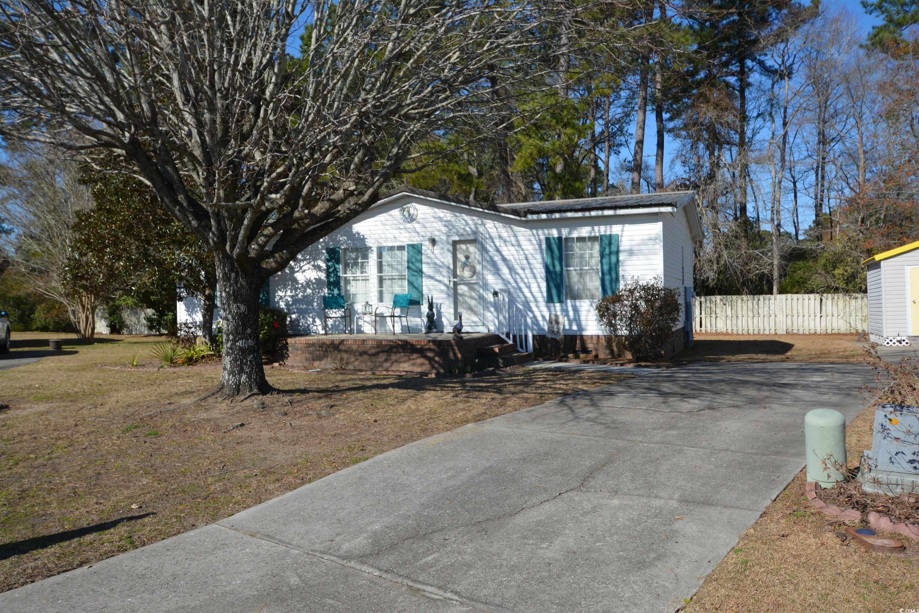 202 Skippers Ct., Little River, SC 29566
