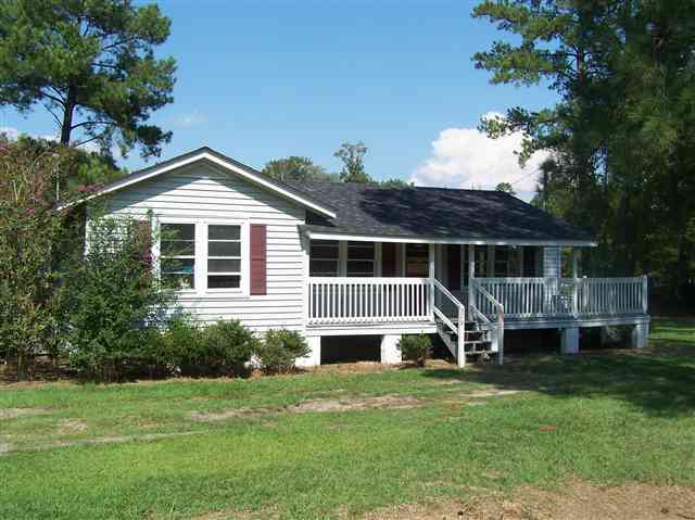 2123 Tallwood Rd. Longs, SC 29568