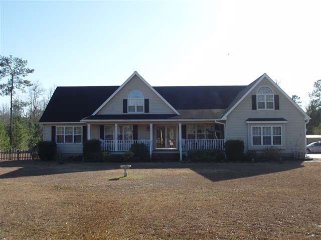 3206 Daisy Rd. Loris, SC 29569