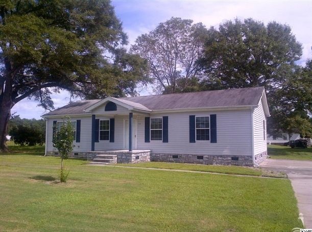 2390 Mockingbird Ln. Longwood, NC 28452