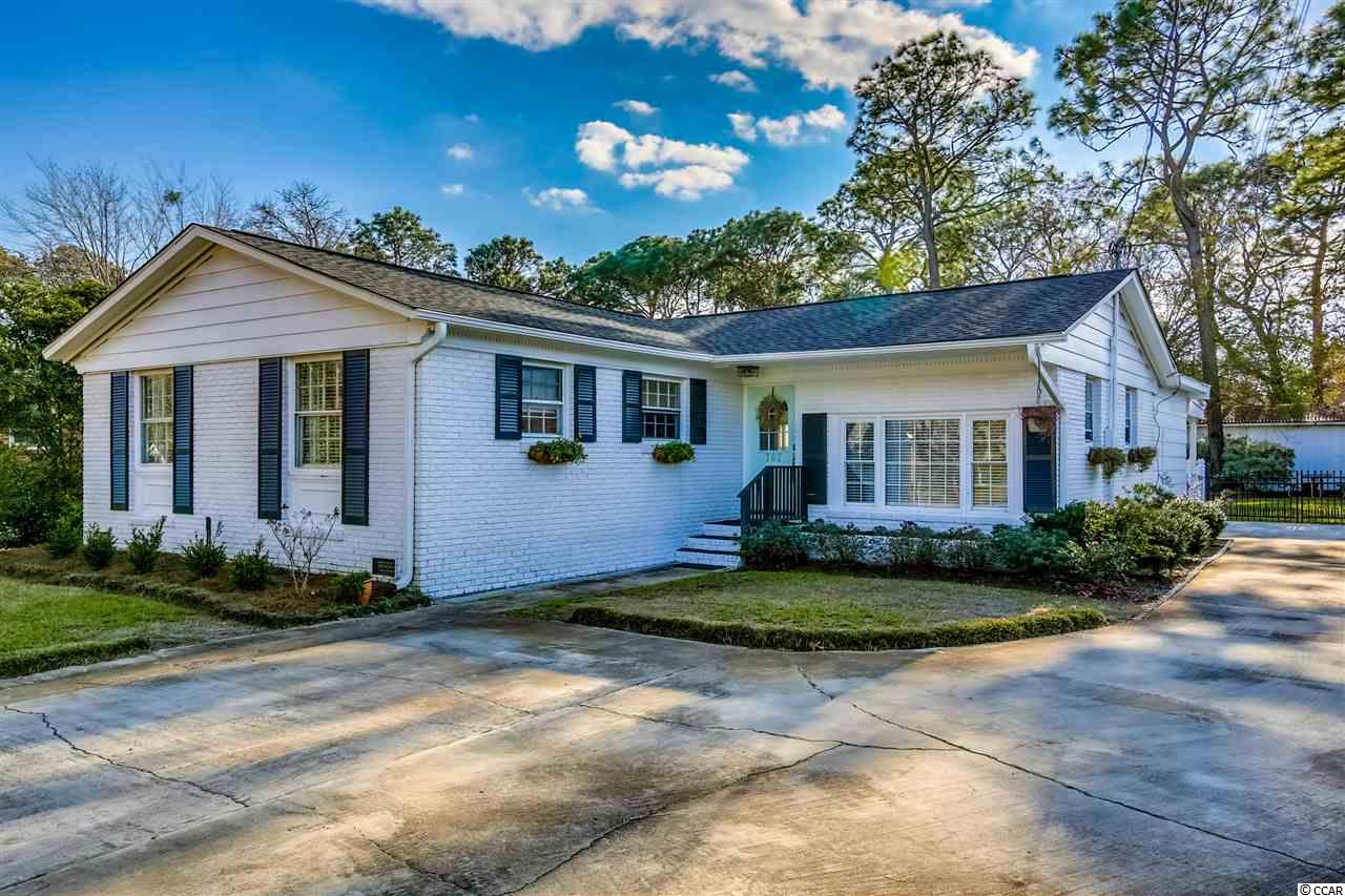 707 Yucca Ave. Myrtle Beach, SC 29577