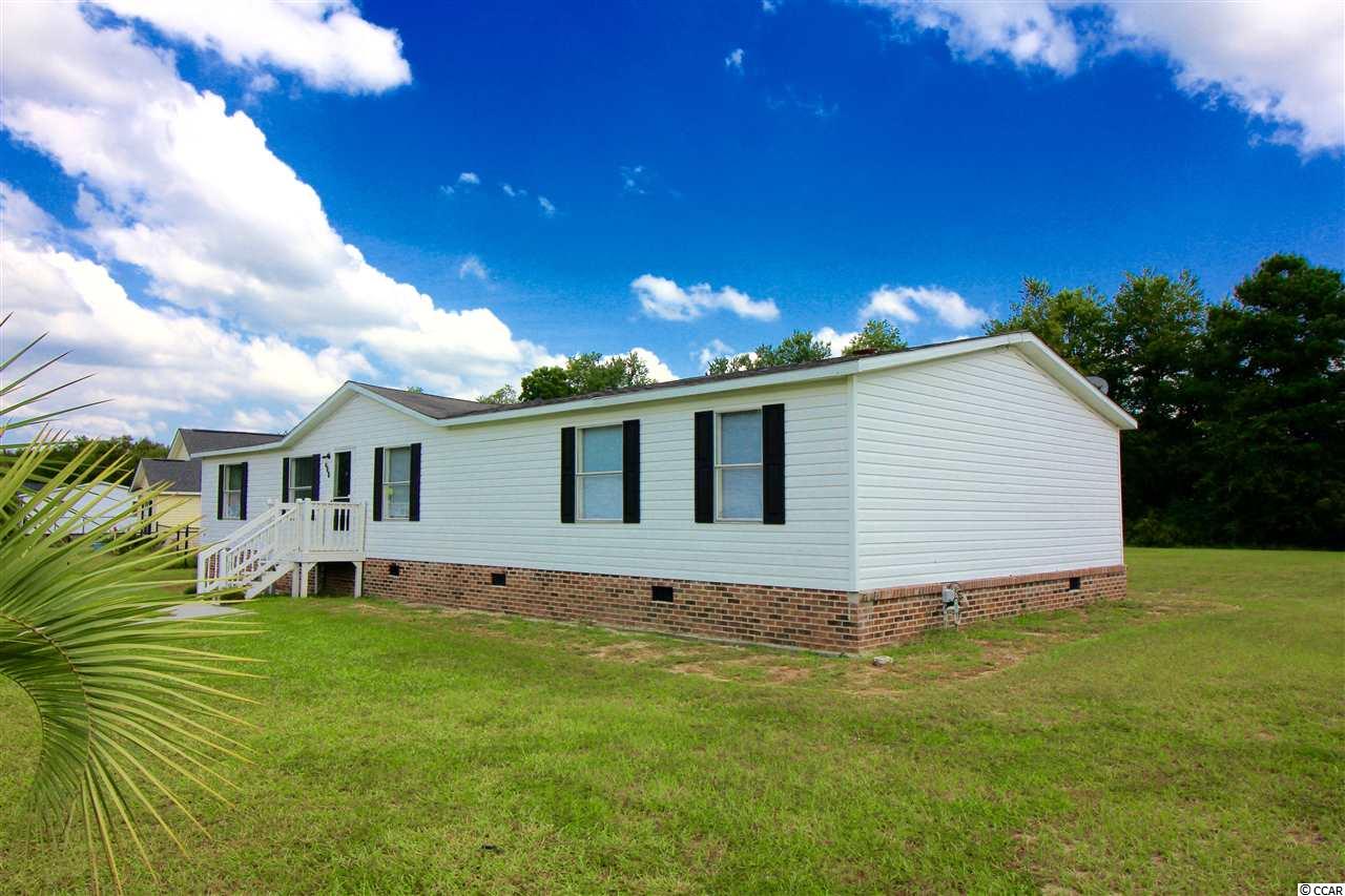 338 Bright Leaf Rd. Loris, SC 29569