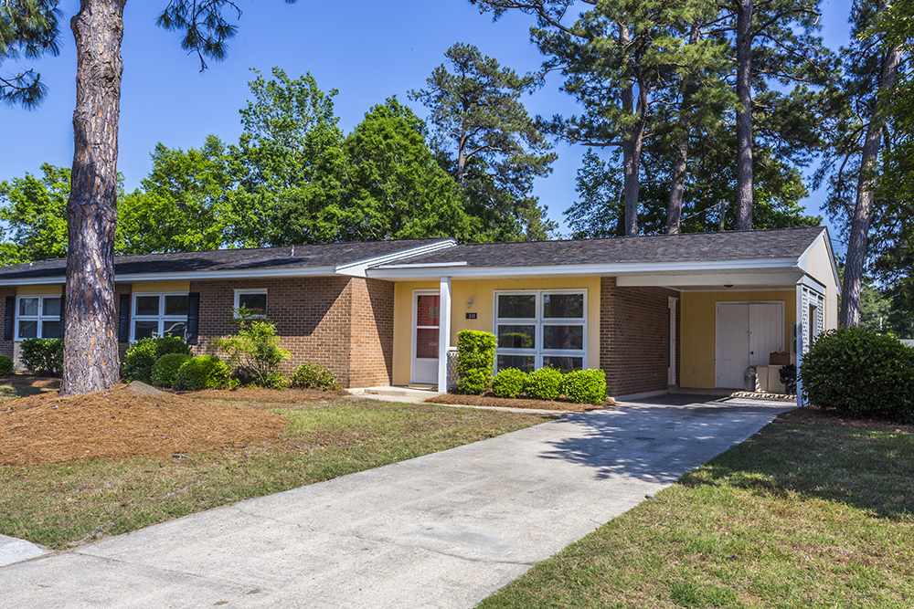 530 Pelican St. Myrtle Beach, SC 29577