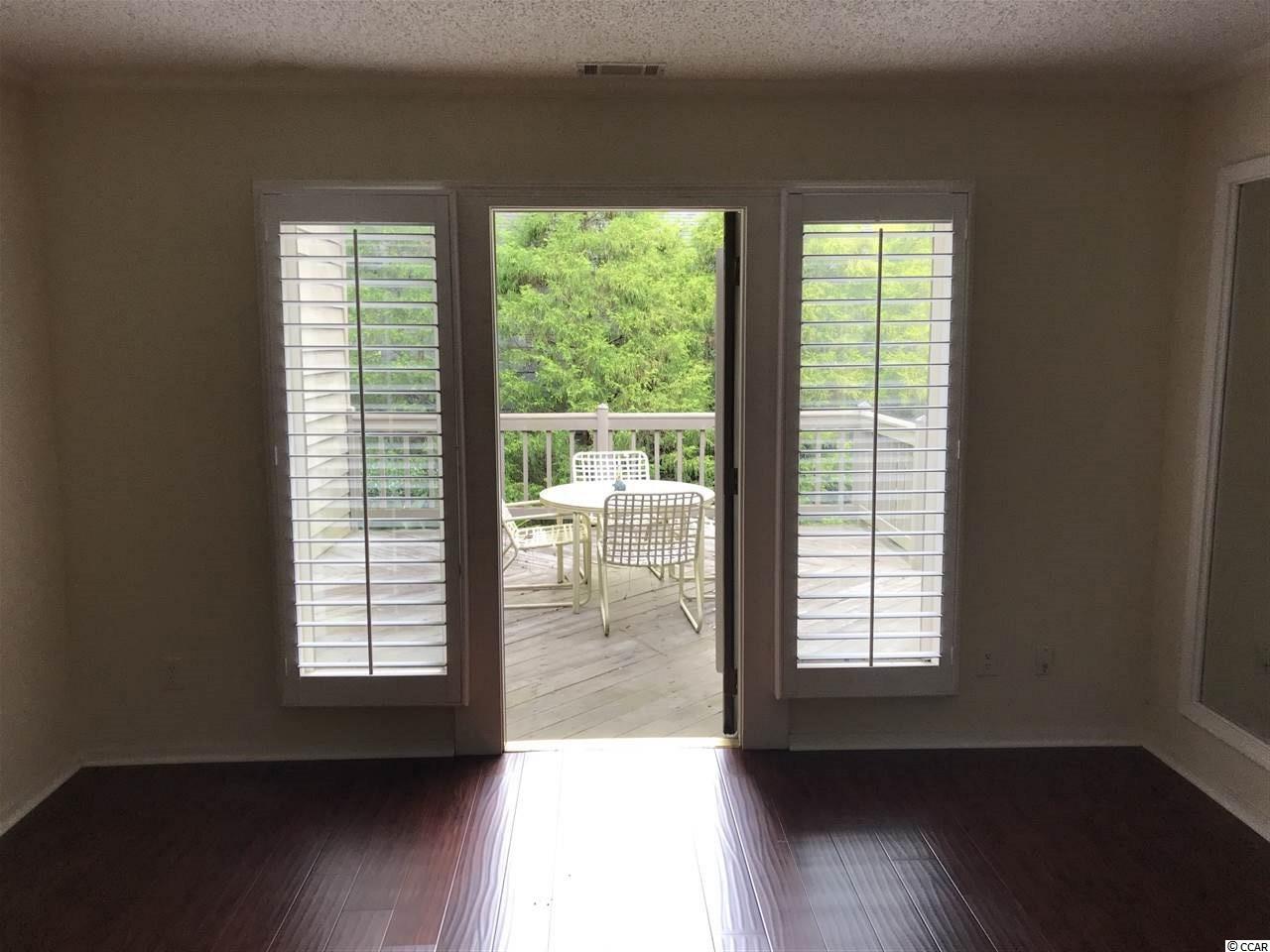 810 Victoria Ct. Garden City, SC 29576