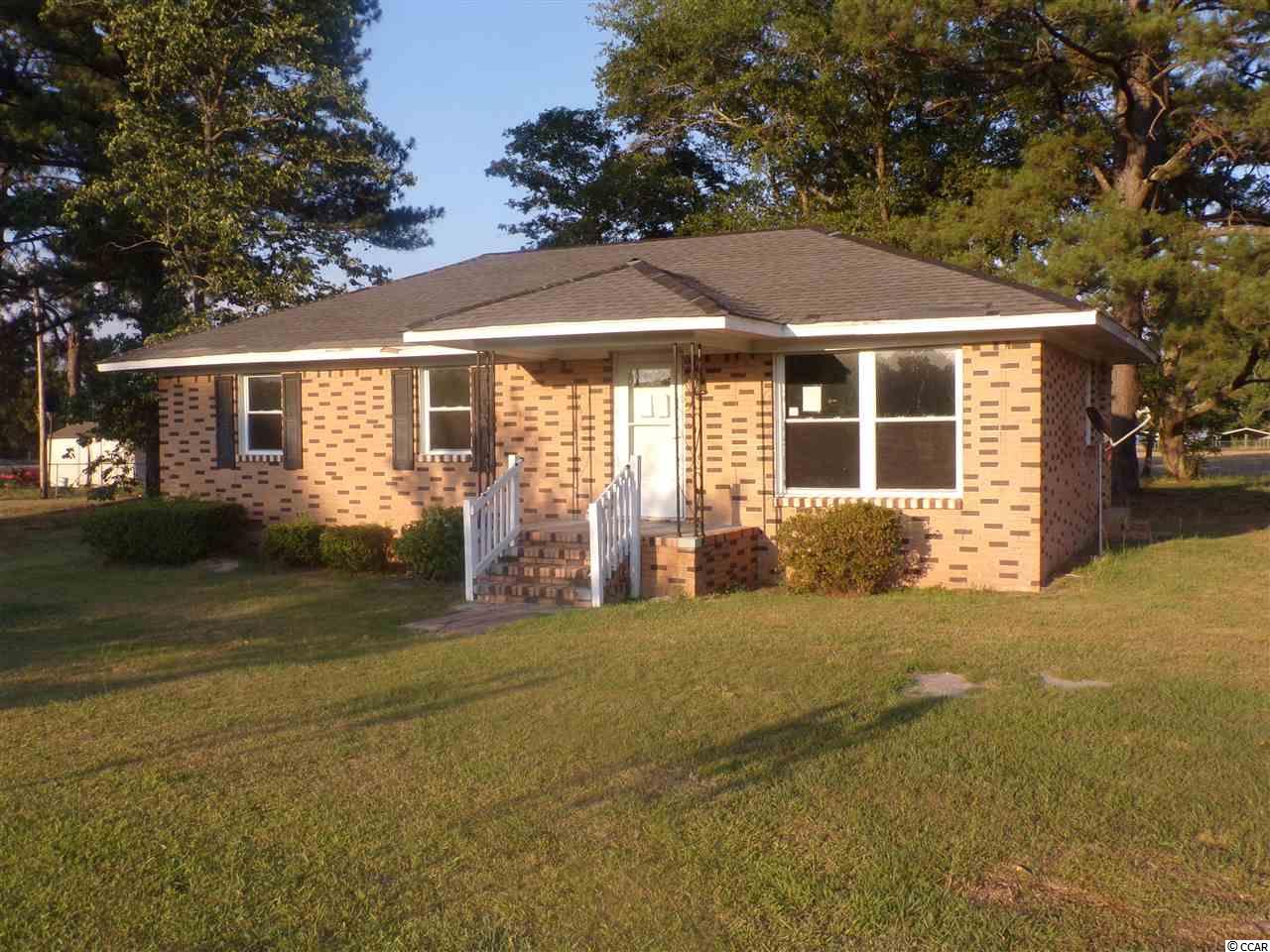 1417 Country Manor Rd. Darlington, SC 29532