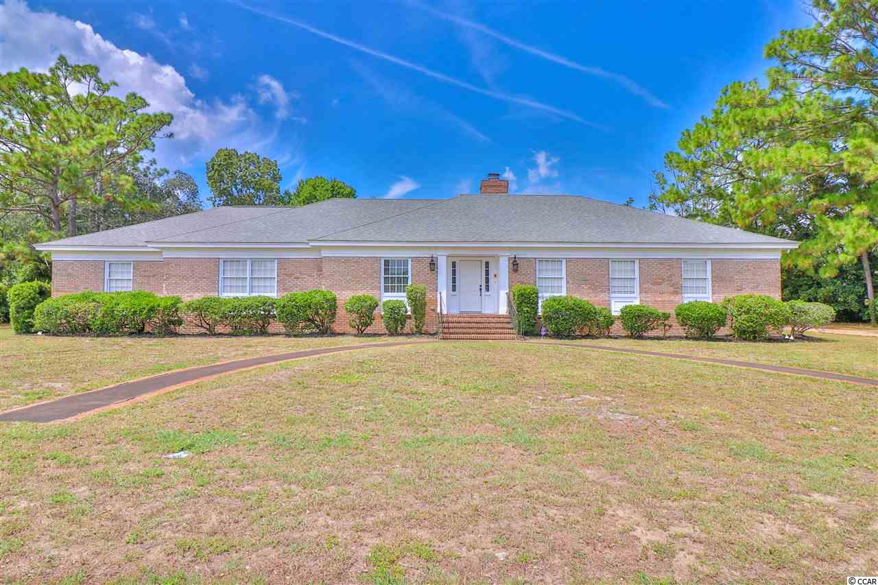 5815 Longleaf Dr.