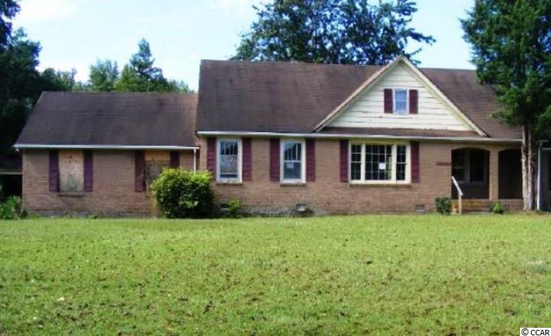 2208 Sawyer Lane Florence, SC 29501