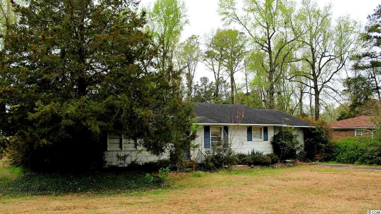 4842 Forest Dr. Loris, SC 29569