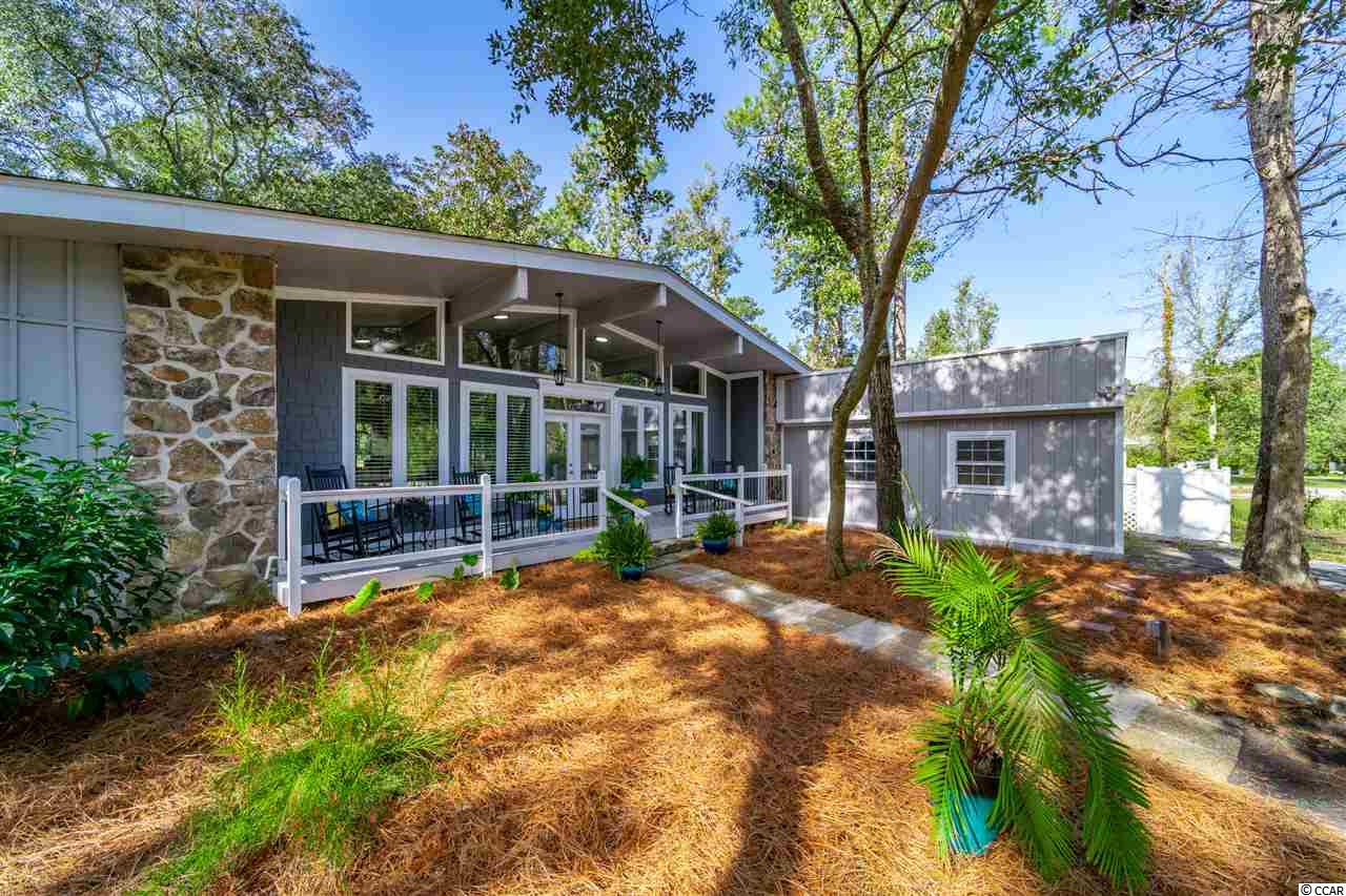 67 Massick Ln. Pawleys Island, SC 29585