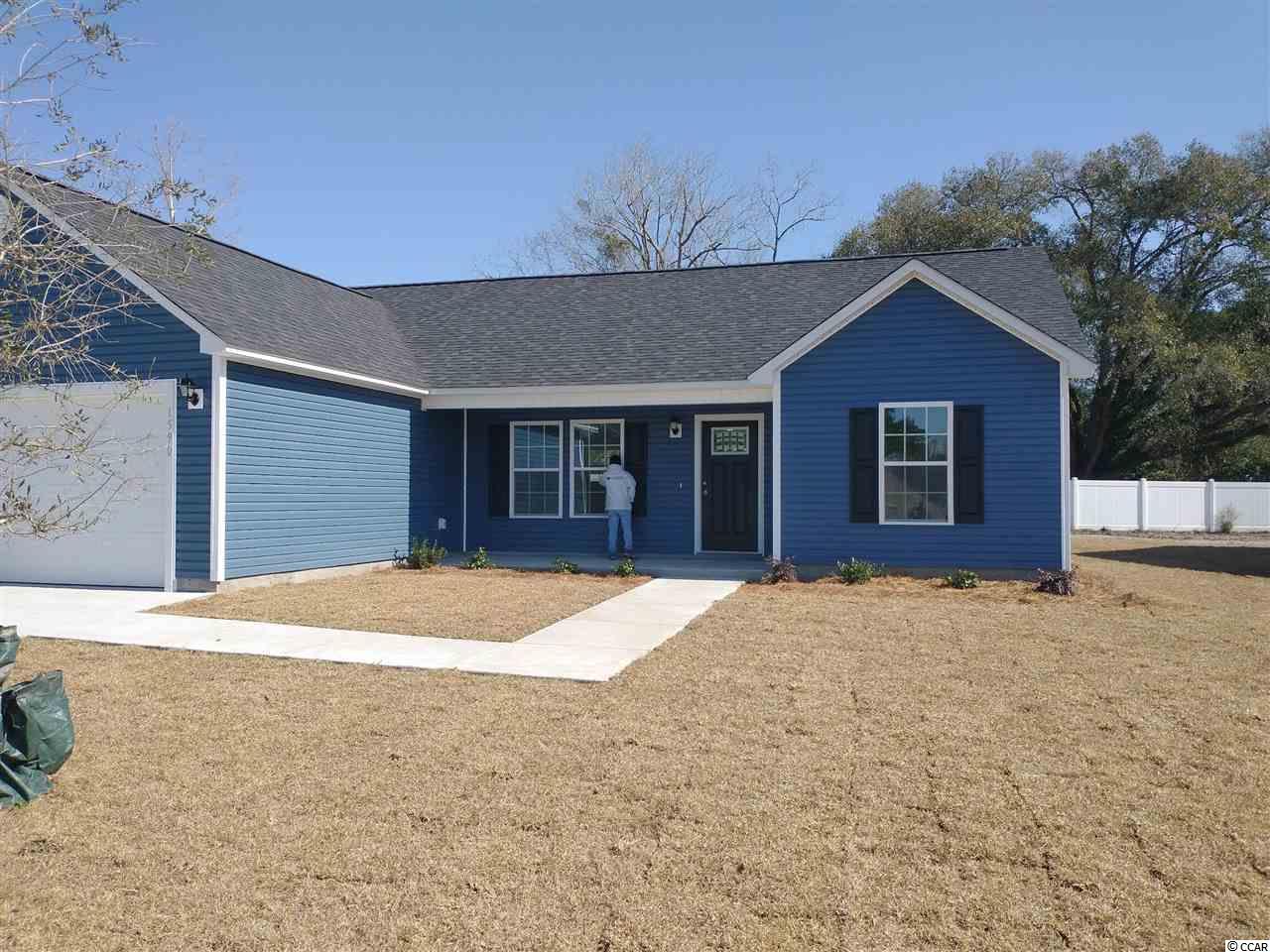 1590 Heirloom Dr. Conway, SC 29527