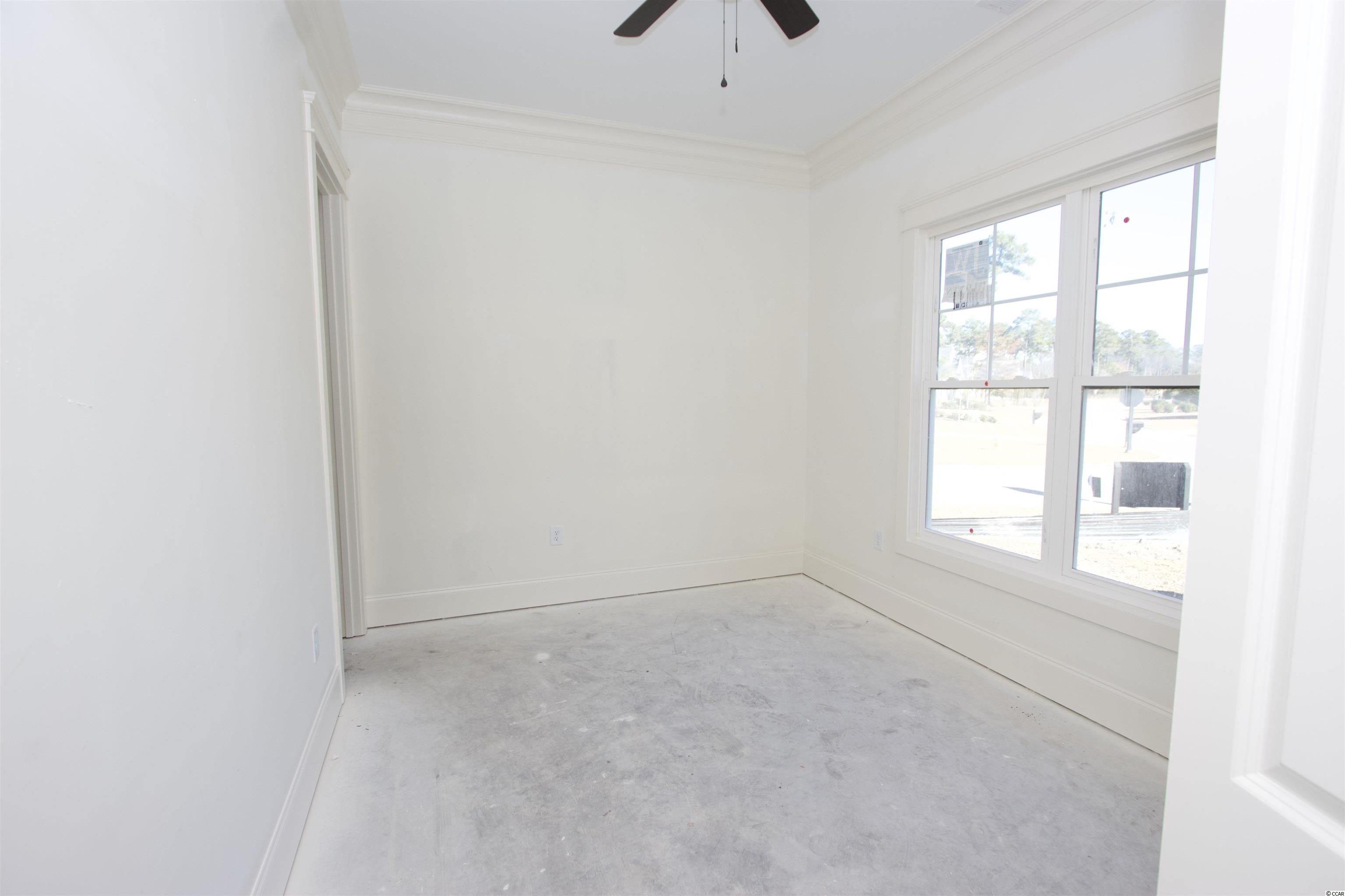 375 Woody Point Dr.
