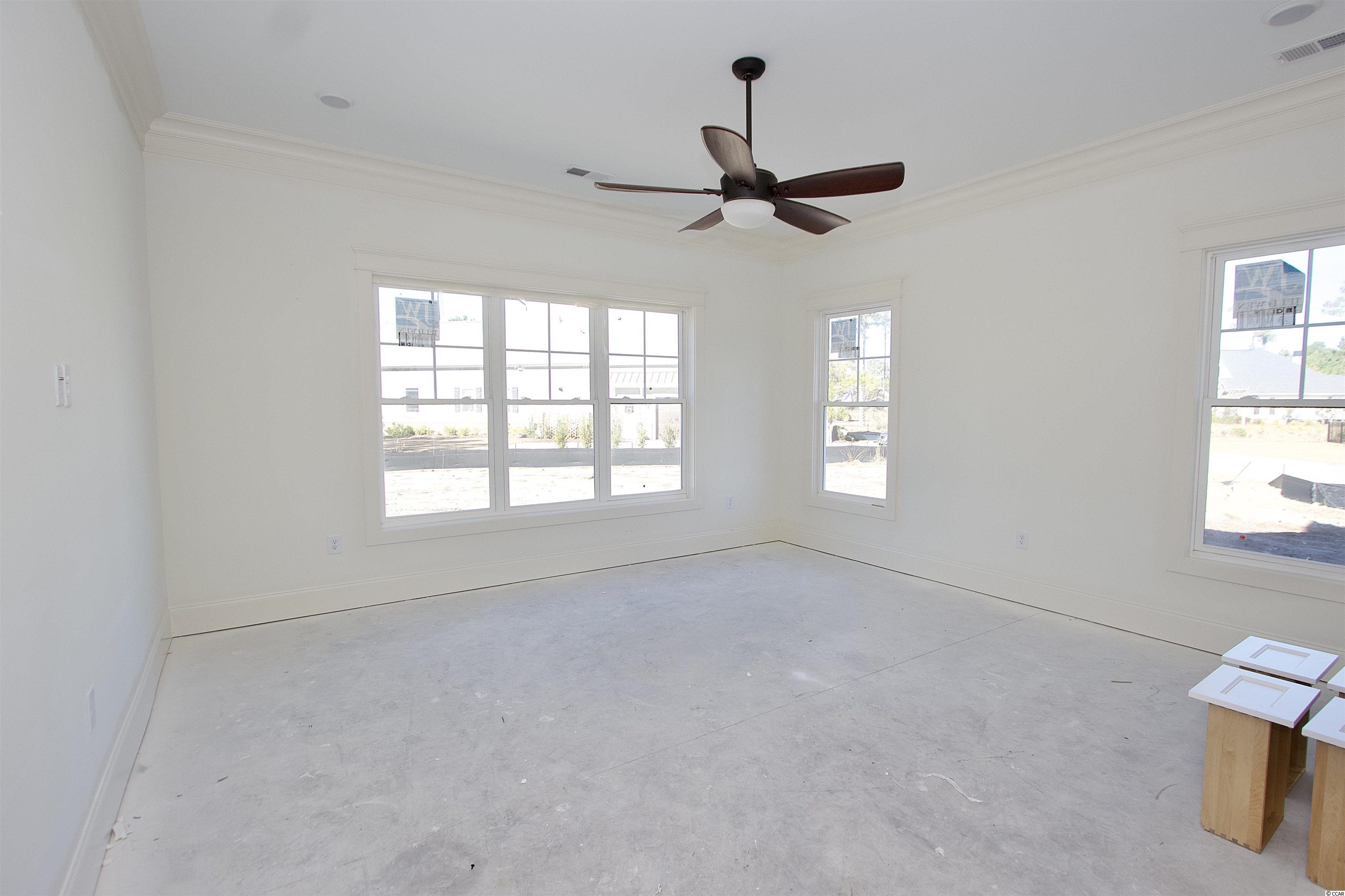 375 Woody Point Dr.