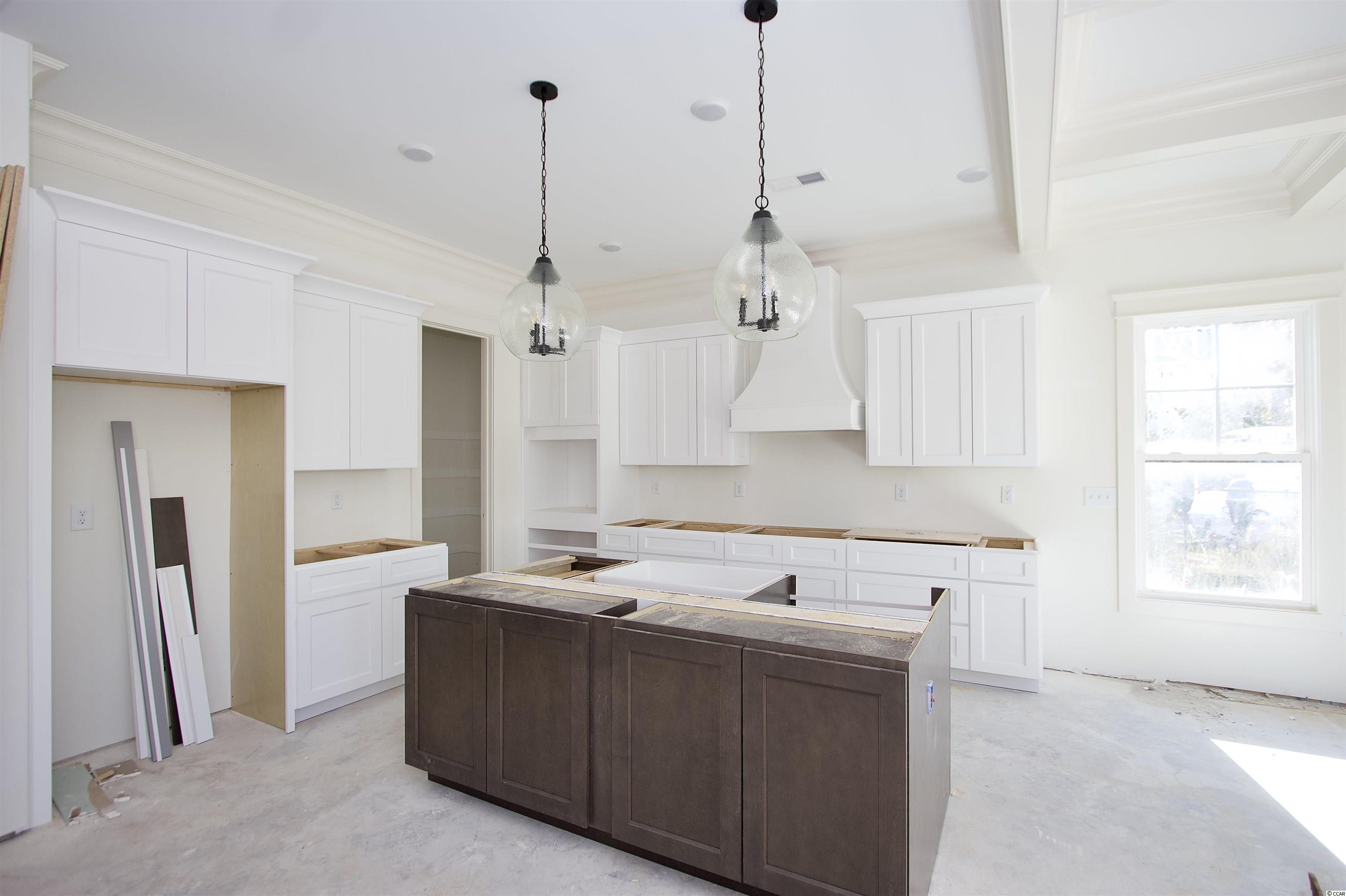 375 Woody Point Dr.