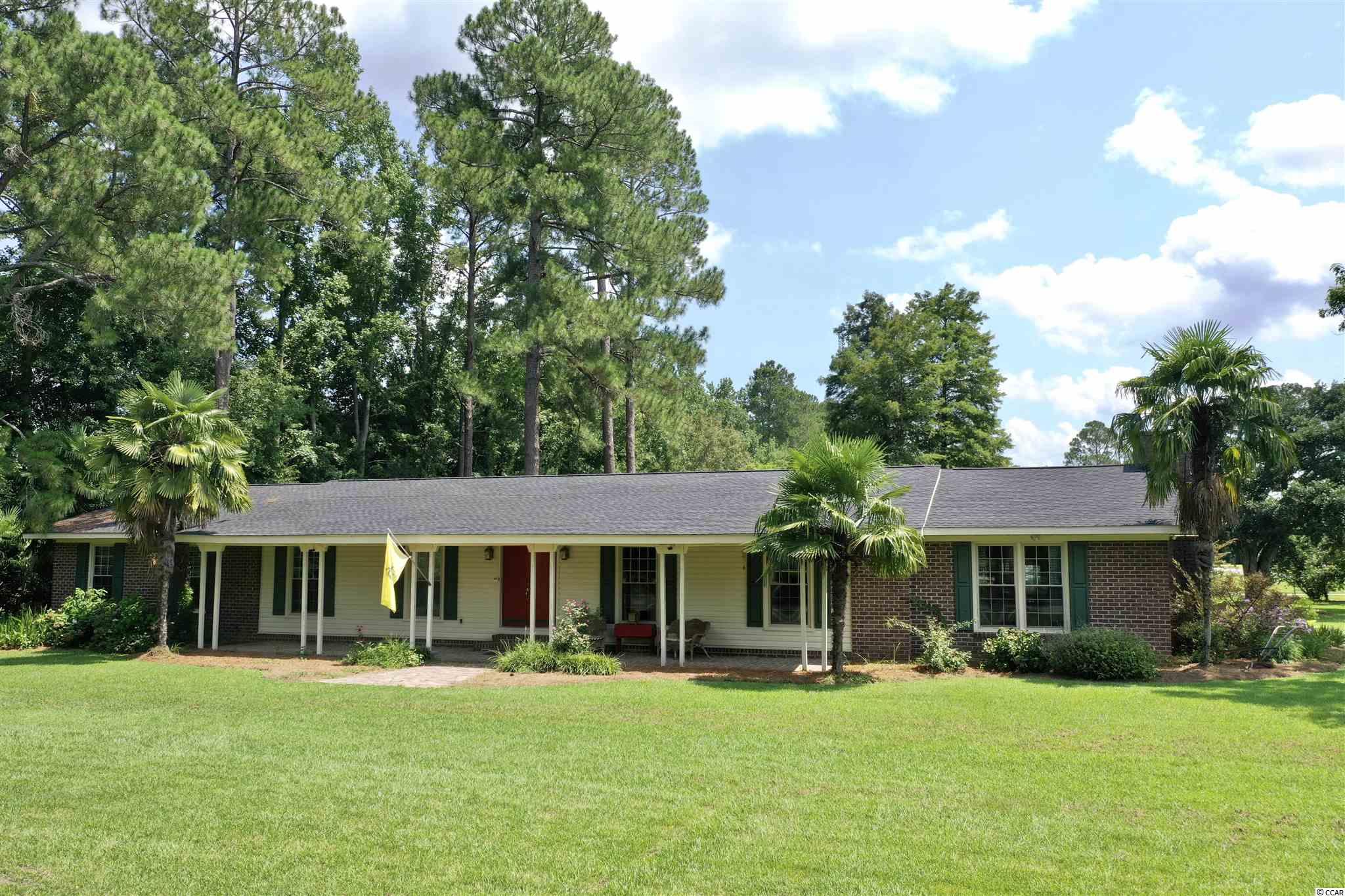 208 Meadowview Ln Mullins, SC 29574