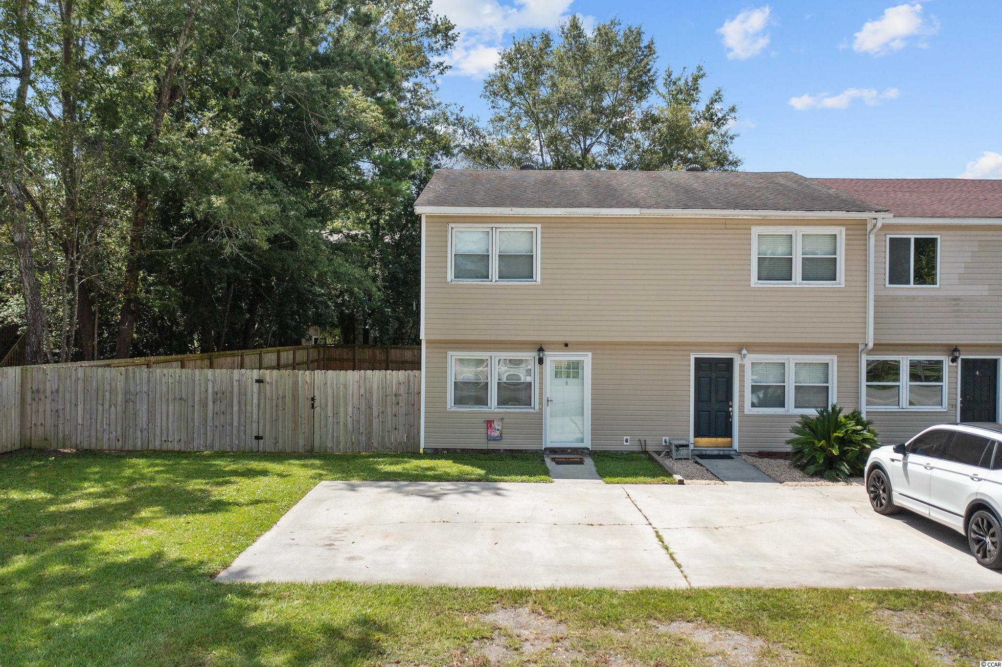 504 Oak Circle UNIT #6 Myrtle Beach, SC 29588