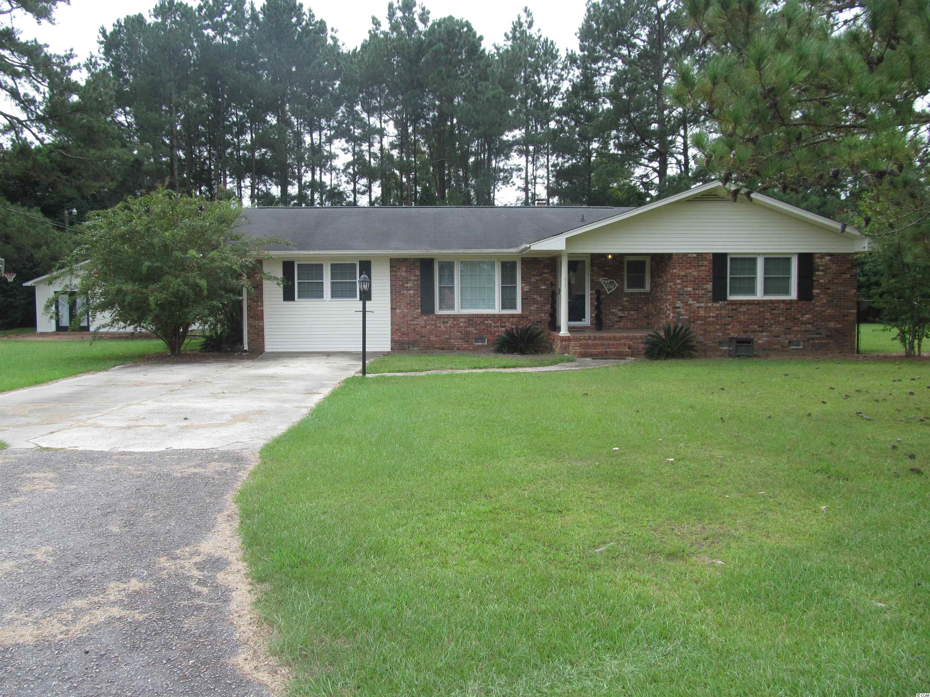 415 W Pine St. Andrews, SC 29510