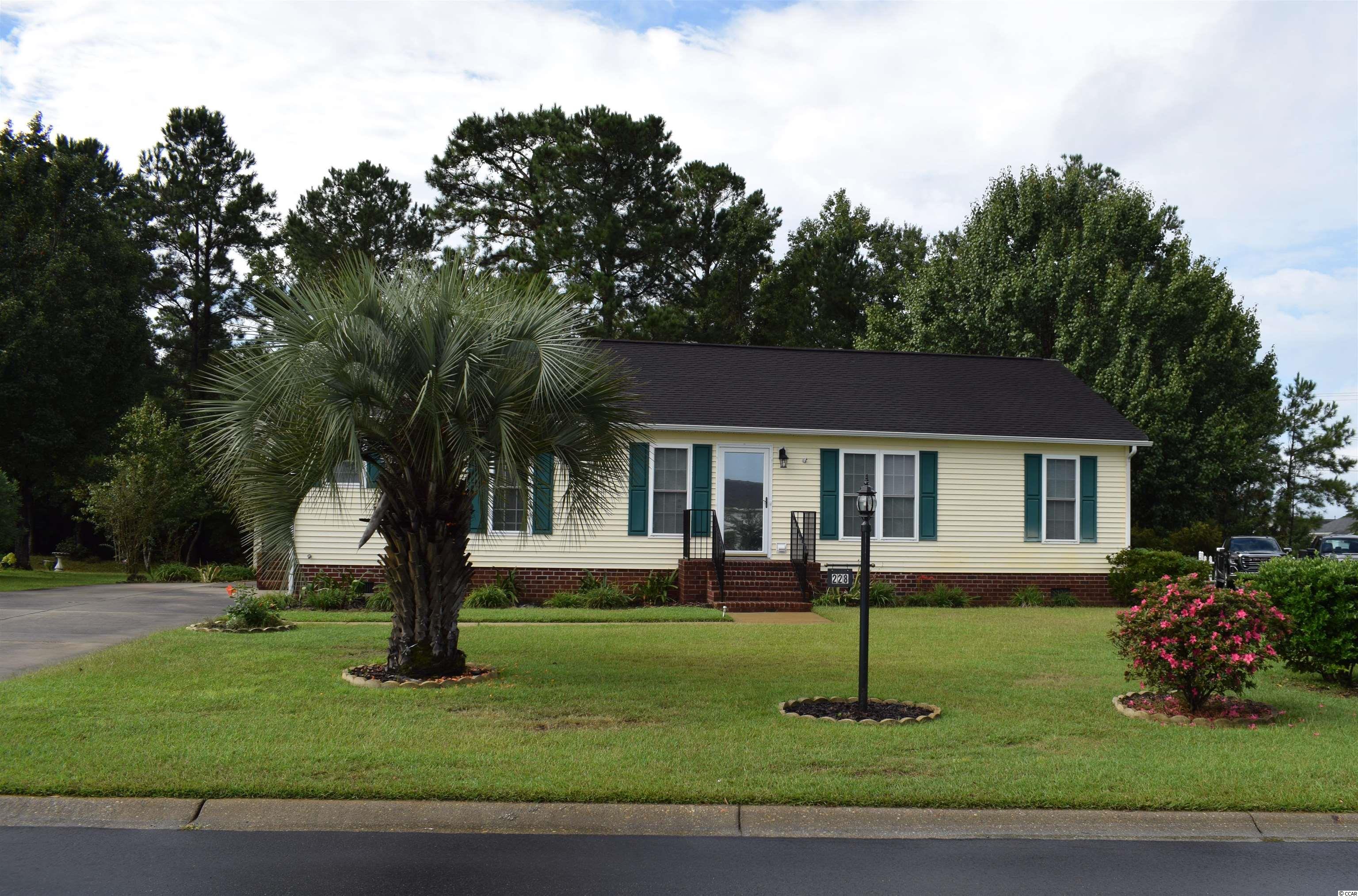 228 Stone Throw Dr. Murrells Inlet, SC 29576