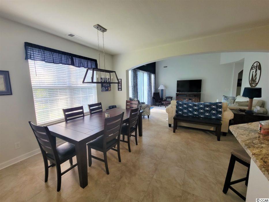 828 Indian Wood Ln.