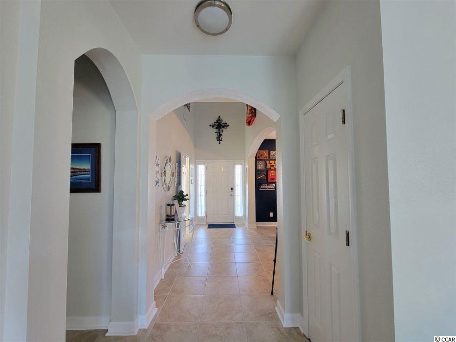 828 Indian Wood Ln.