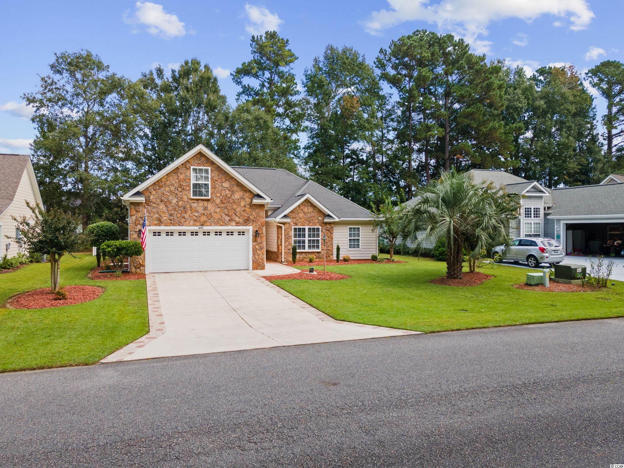 693 Shaftesbury Ln. Conway, SC 29526