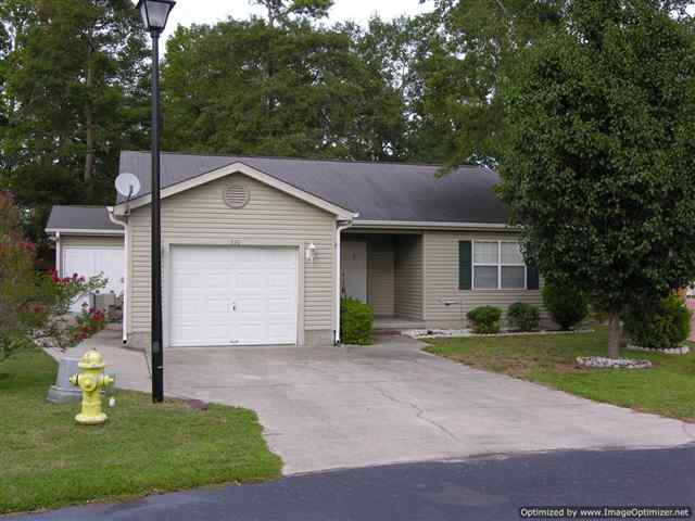 930 Woodberry Pl. Garden City, SC 29576