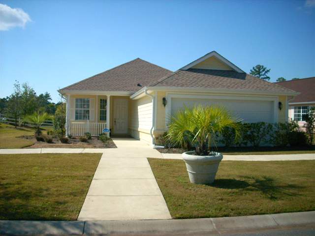 733 Bay Hill Ct. Murrells Inlet, SC 29576